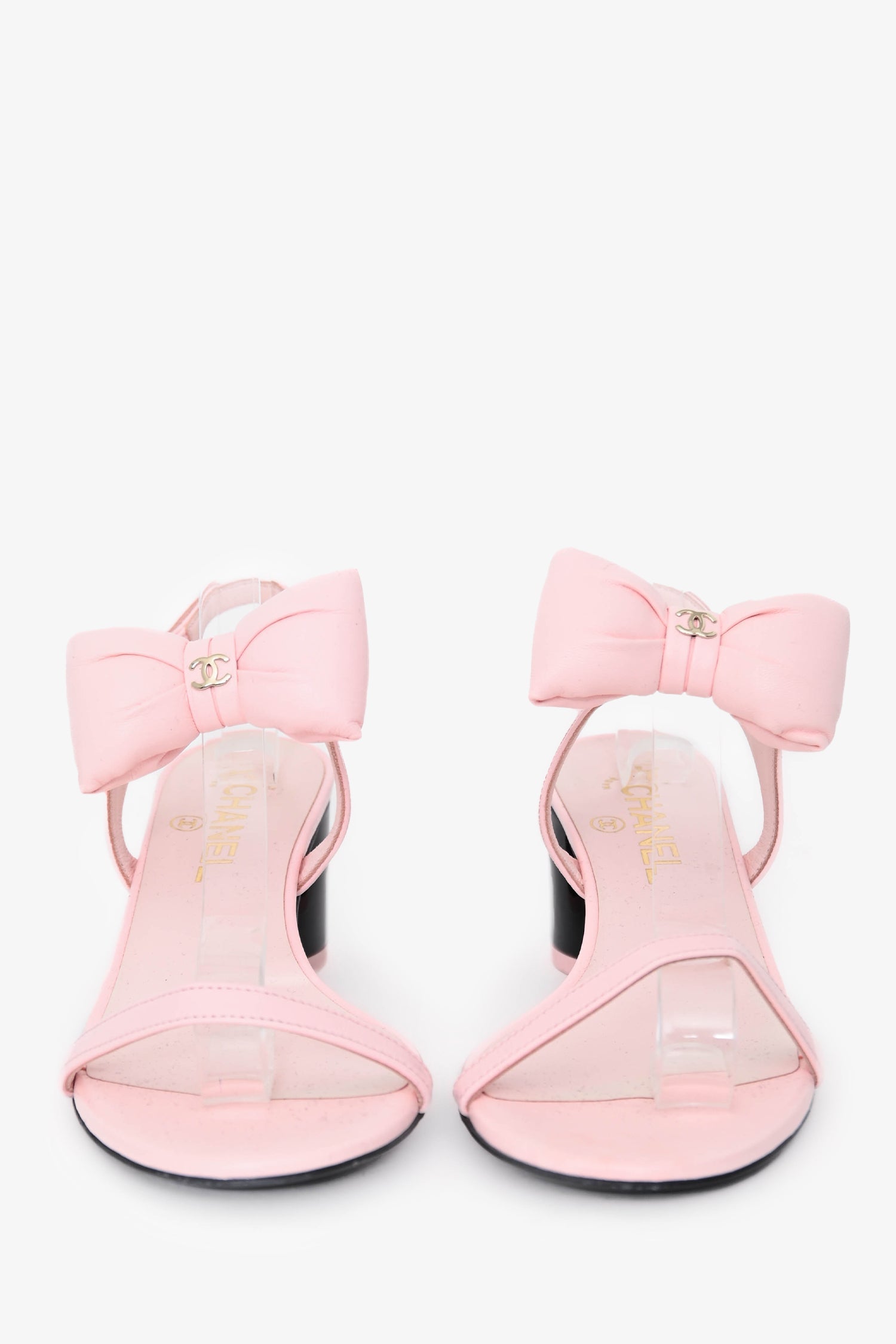 Pre-Loved Chanel™ 2025 Pink Lambskin Bow Sandals Size 37
