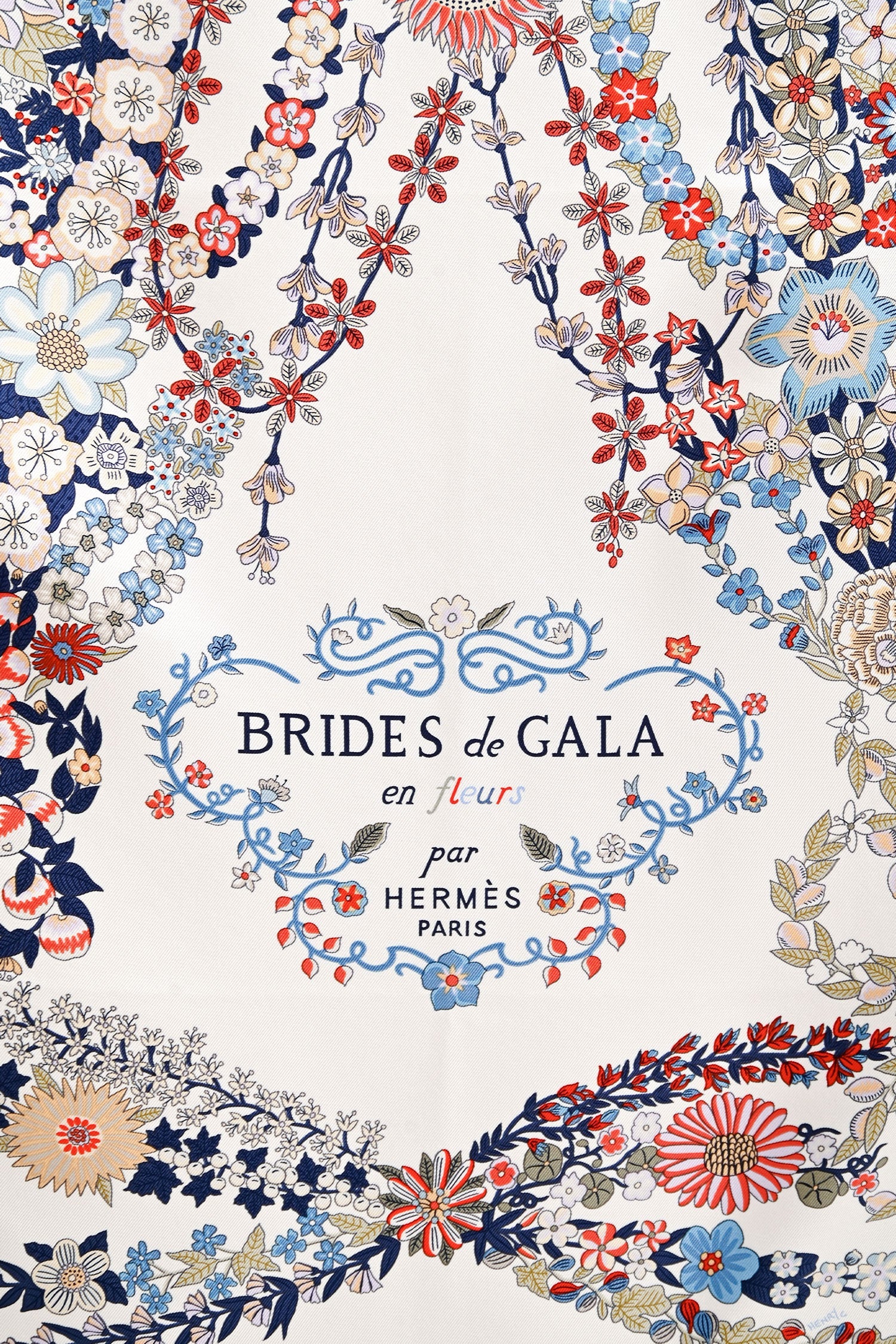 Hermès Beige/White Silk 'Brides des Gala en fleur' Scarf 90