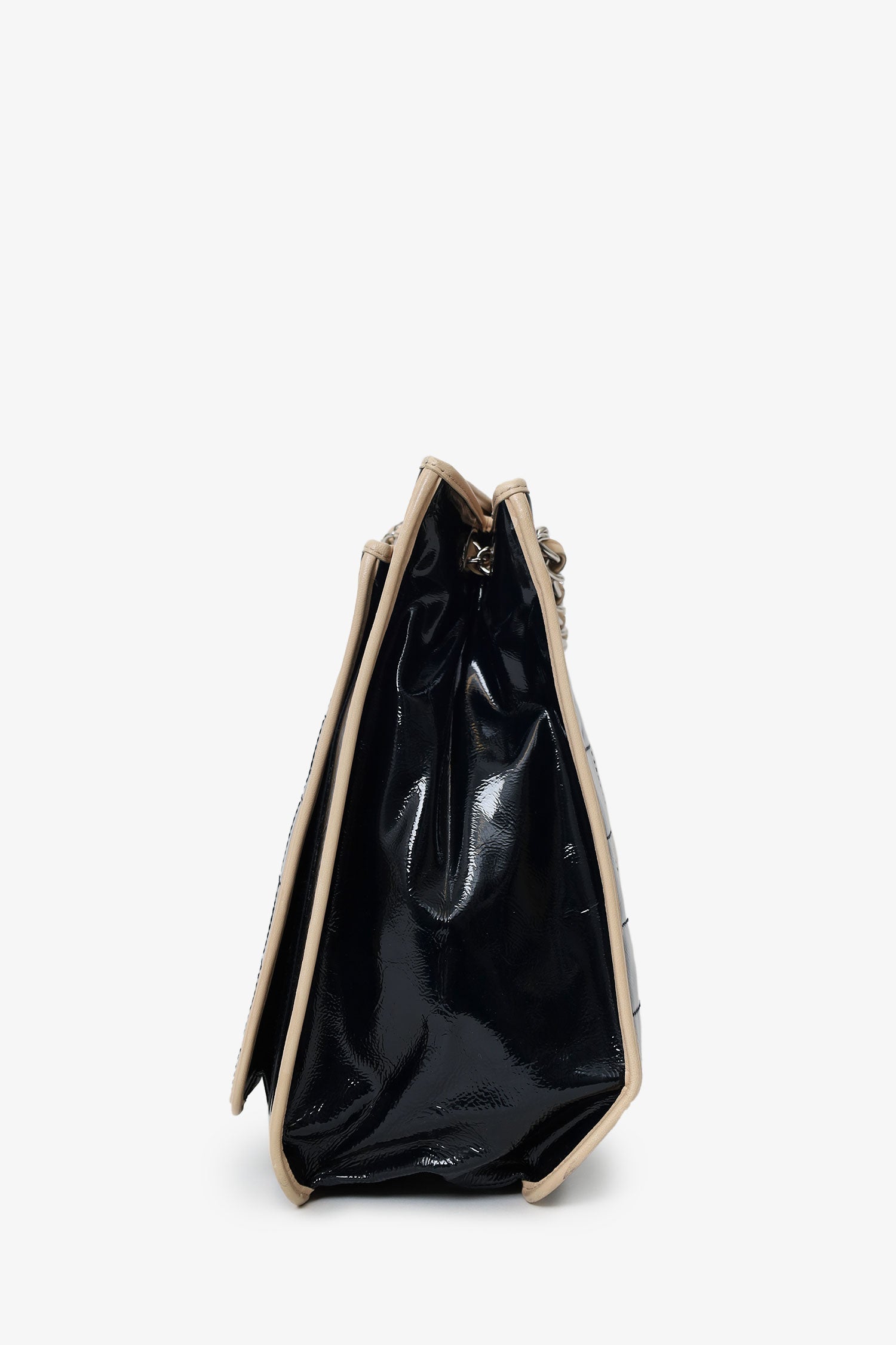 Pre-Loved Chanel™ 2006-08 Black Patent Leather Chocolate Bar Tote Bag