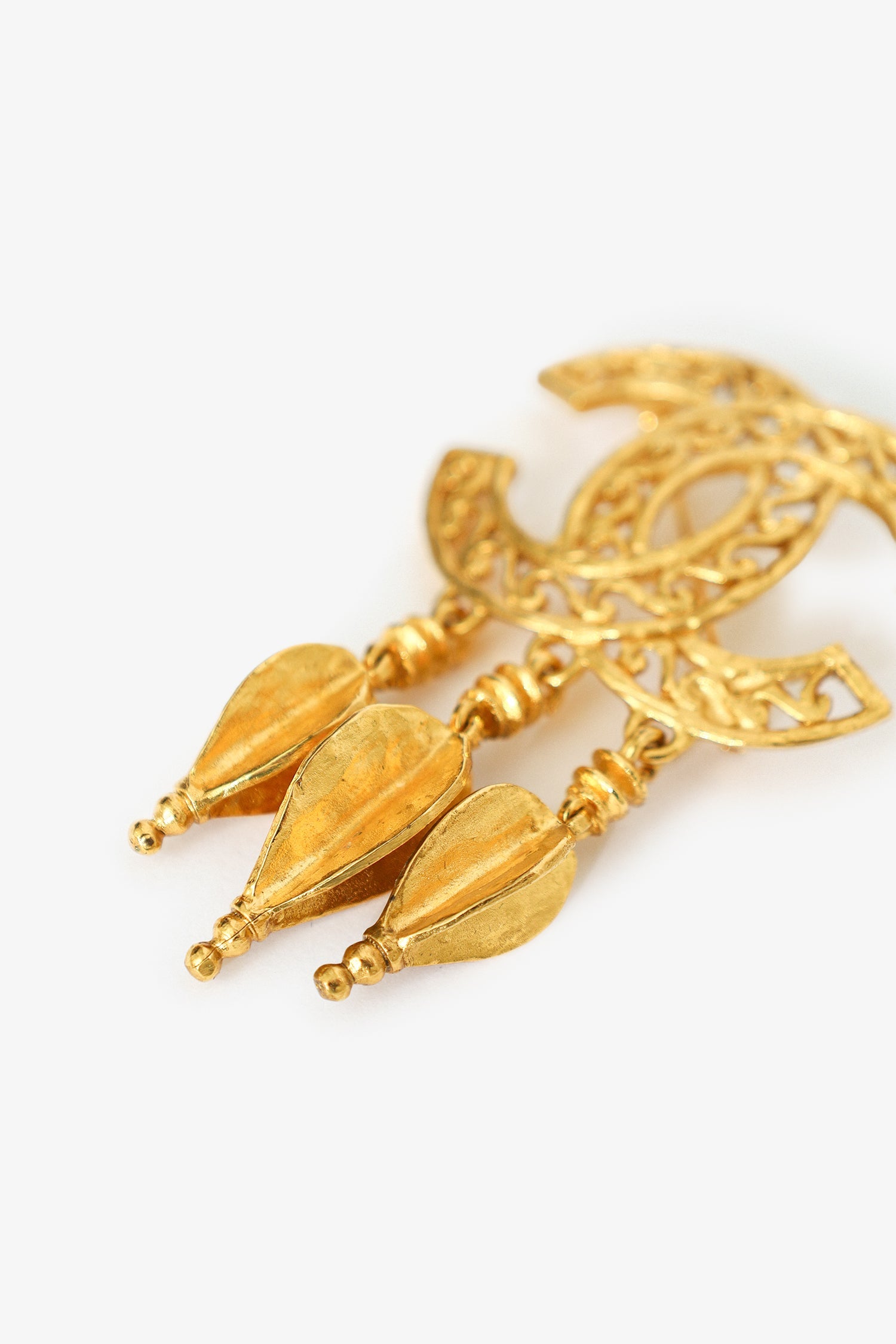 Pre-Loved Chanel™ Vintage Gold-tone Coco Mark Fretwork Fringe Brooch