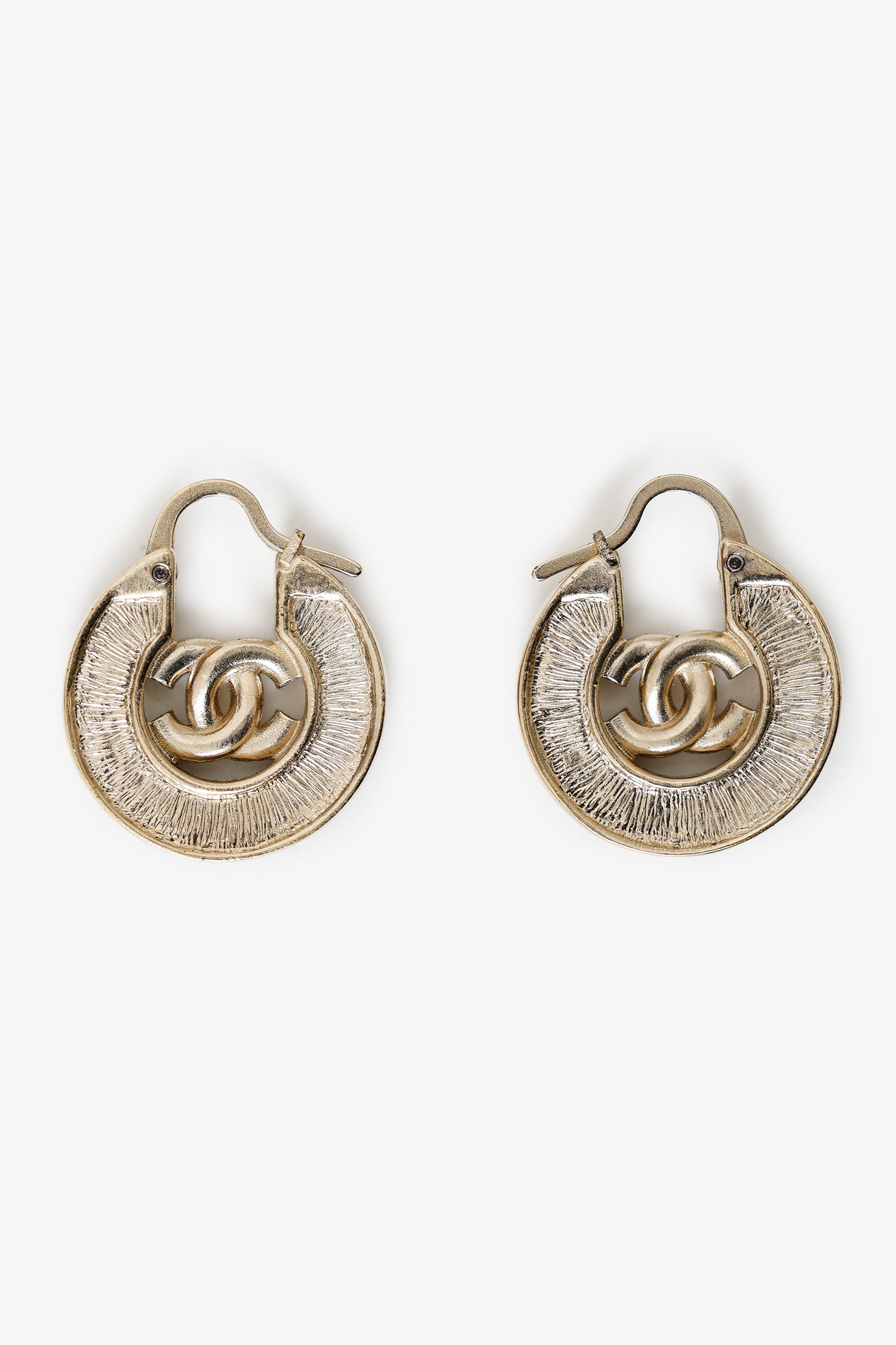 Pre-Loved Chanel™ Pearl Crystal CC Round Hoop Earrings