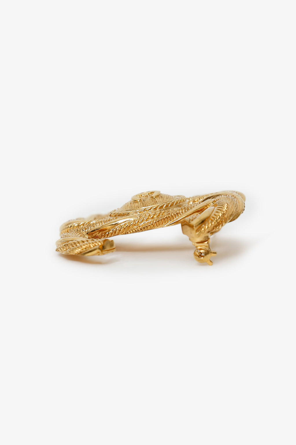 Pre-Loved Chanel™ Gold Tone Twisted CC Brooch