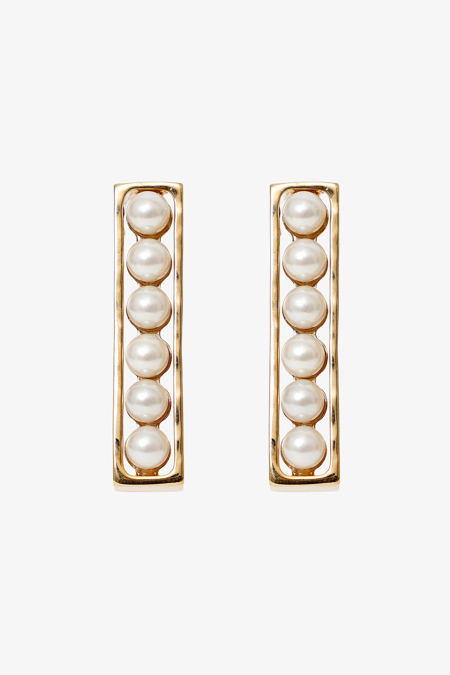 Pre-Loved Chanel™ Gold Tone Pearl Stud Bar Earrings