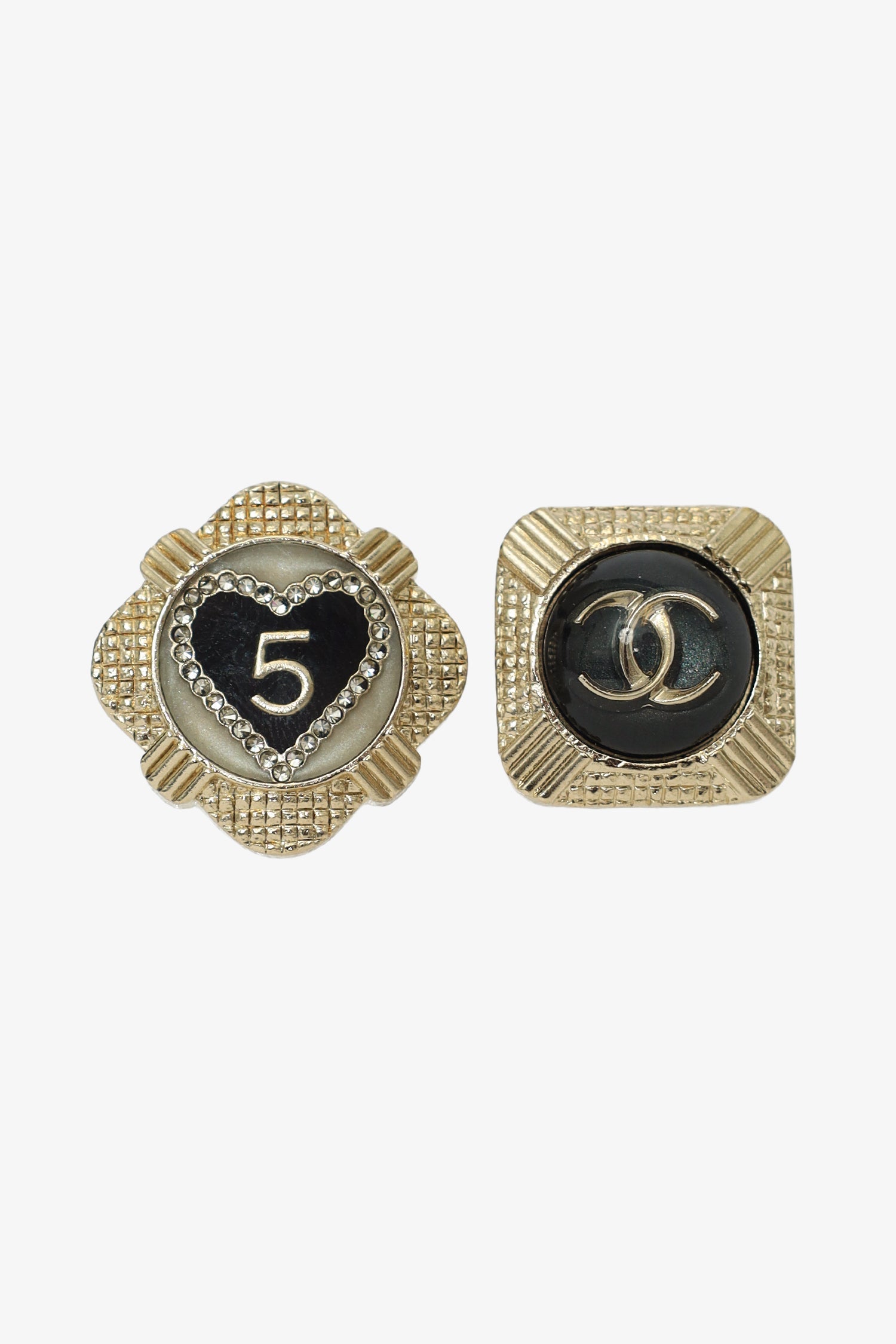 Pre-Loved Chanel™ 2021 Resin & Strass CC Pin Brooch Set