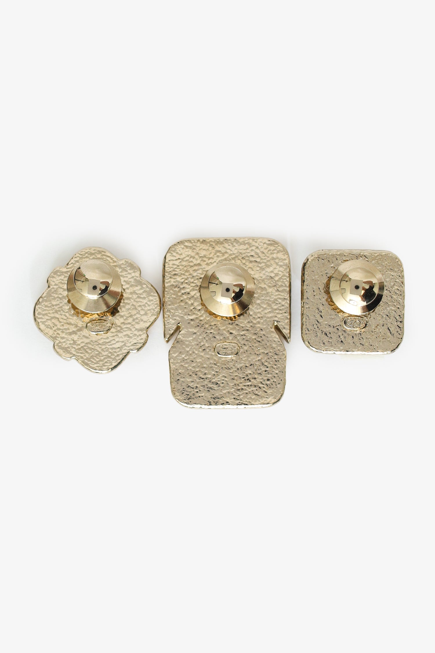 Pre-Loved Chanel™ 2021 Resin & Strass CC Pin Brooch Set