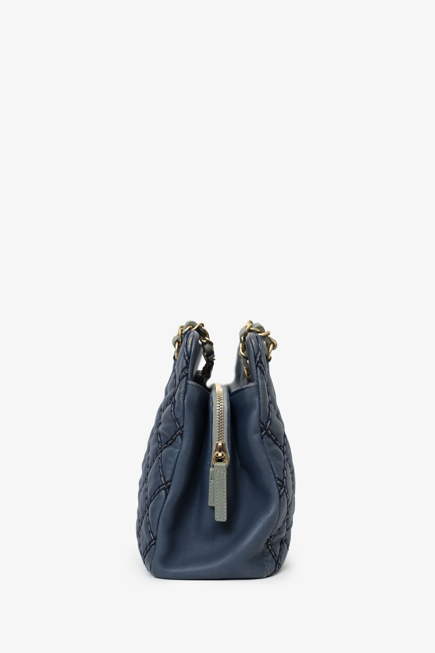 Pre-Loved Chanel™ 2014 Blue Leather Paris-Dallas Chic Stitch Bag