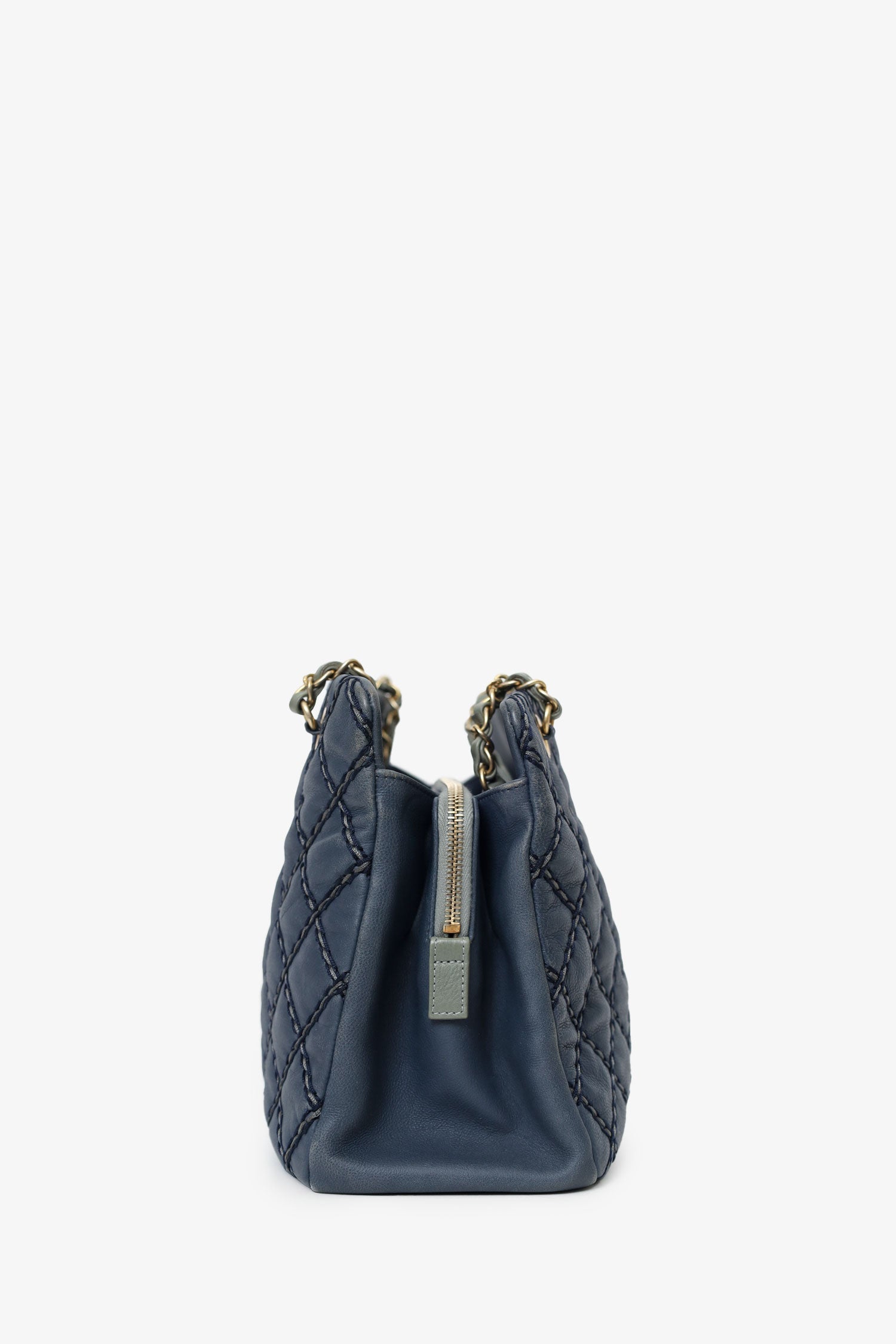 Pre-Loved Chanel™ 2014 Blue Leather Paris-Dallas Chic Stitch Bag
