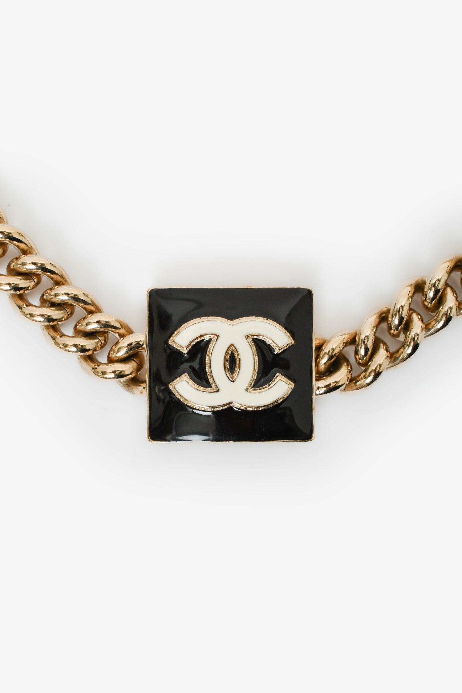 Pre-Loved Chanel™ 2022 Gold Toned/Black Enamel CC Choker Necklace