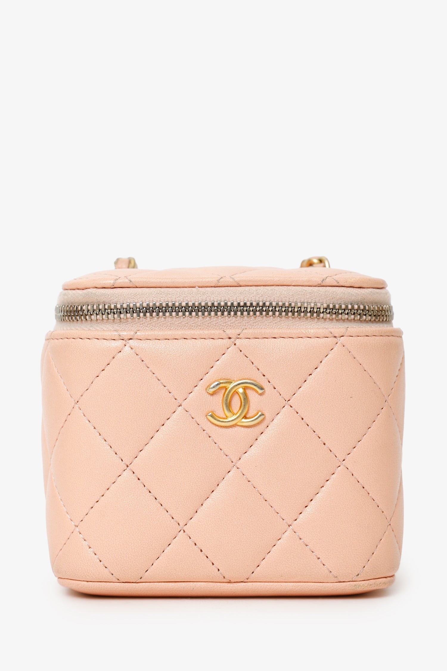Pre-Loved Chanel™ 2021 Pink Quilted Lambskin Pearl Crush Mini Vanity Case