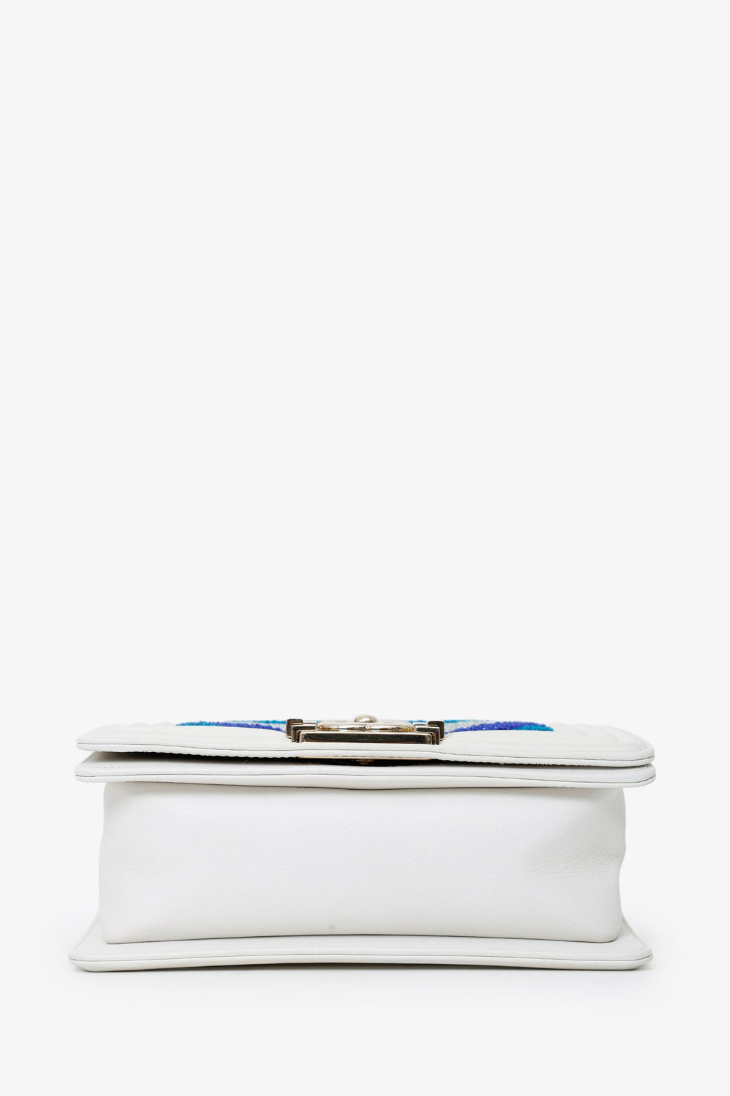 Pre-Loved Chanel™ 2019 White/Blue Chevron Small Boy Shoulder Bag