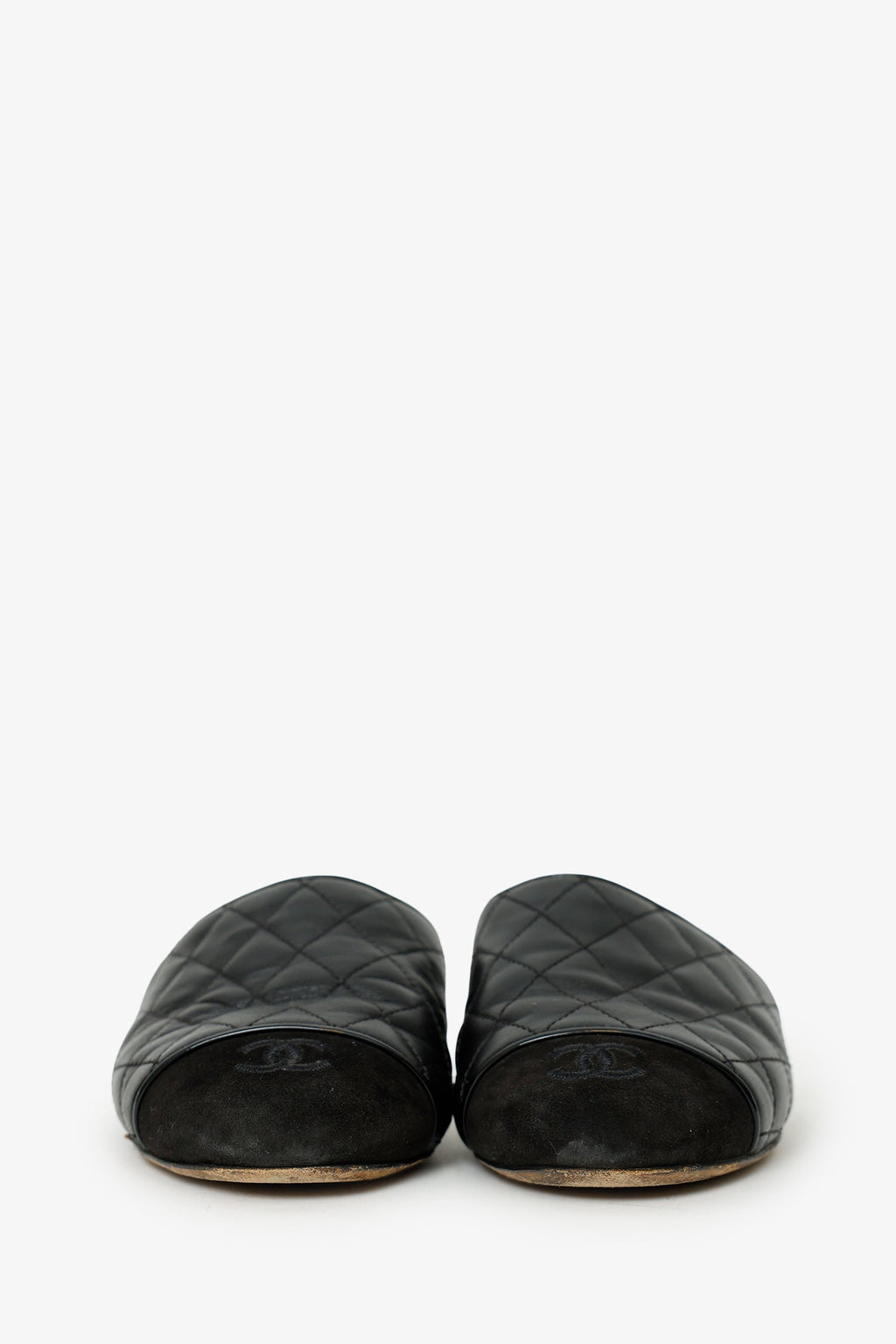 Pre-Loved Chanel™ 2018 Black Lambskin CC Logo Mules Size 36.5