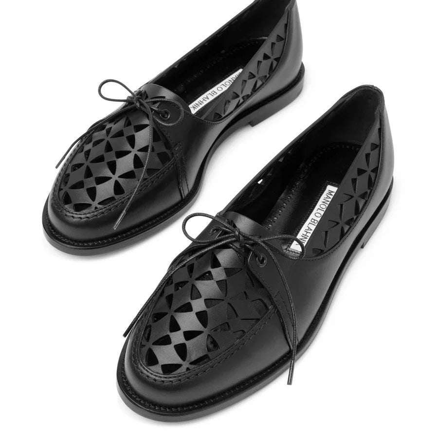MANOLO BLAHNIK DELIRIUM LASER CUT LEATHER LOAFERS