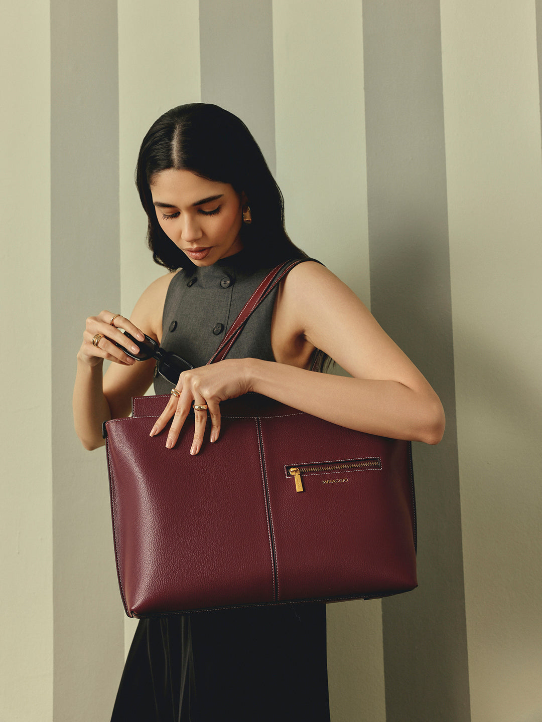 Linda Tote Bag