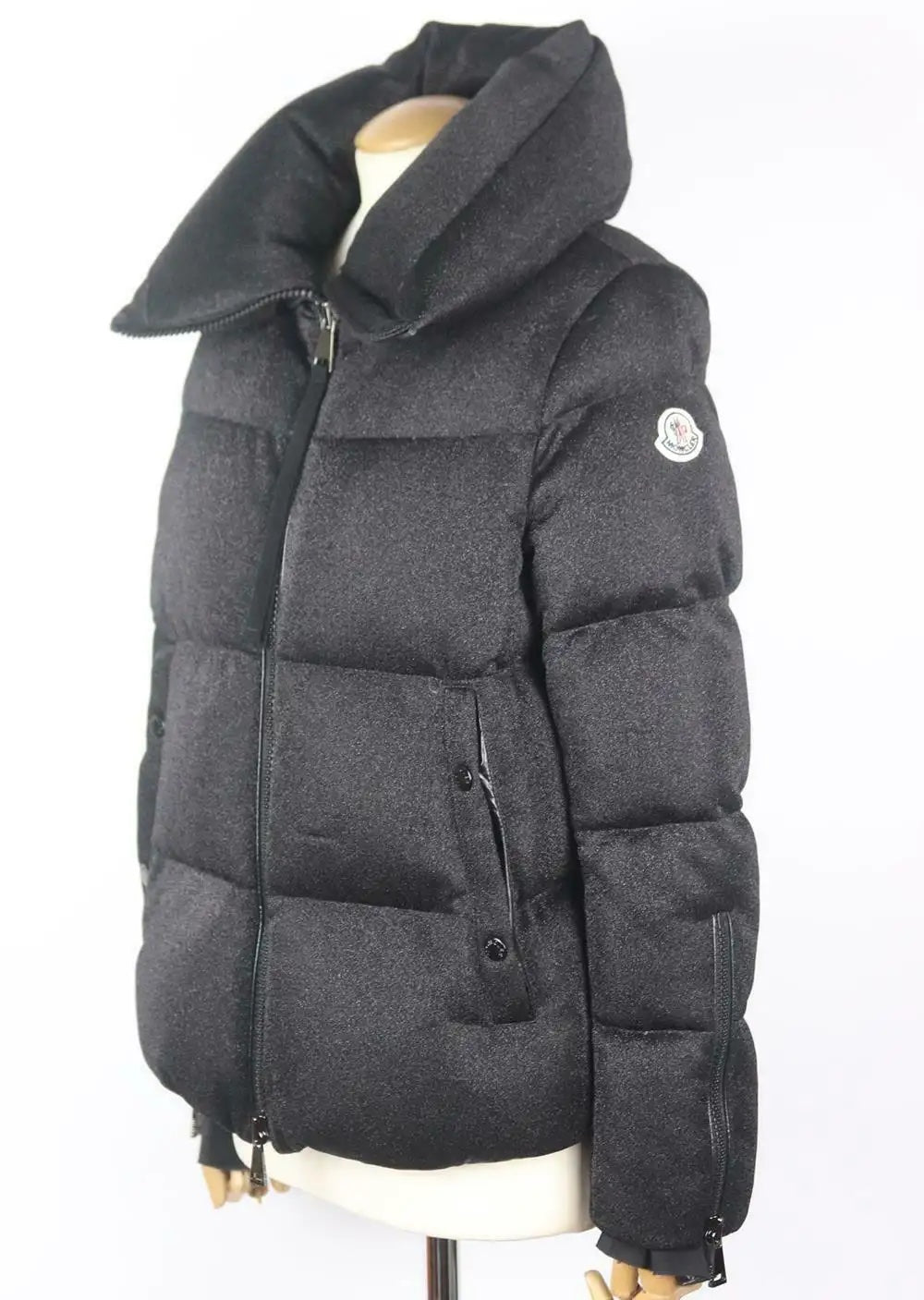 MONCLER BANDAMA METALLIC QUILTED JERSEY DOWN JACKET