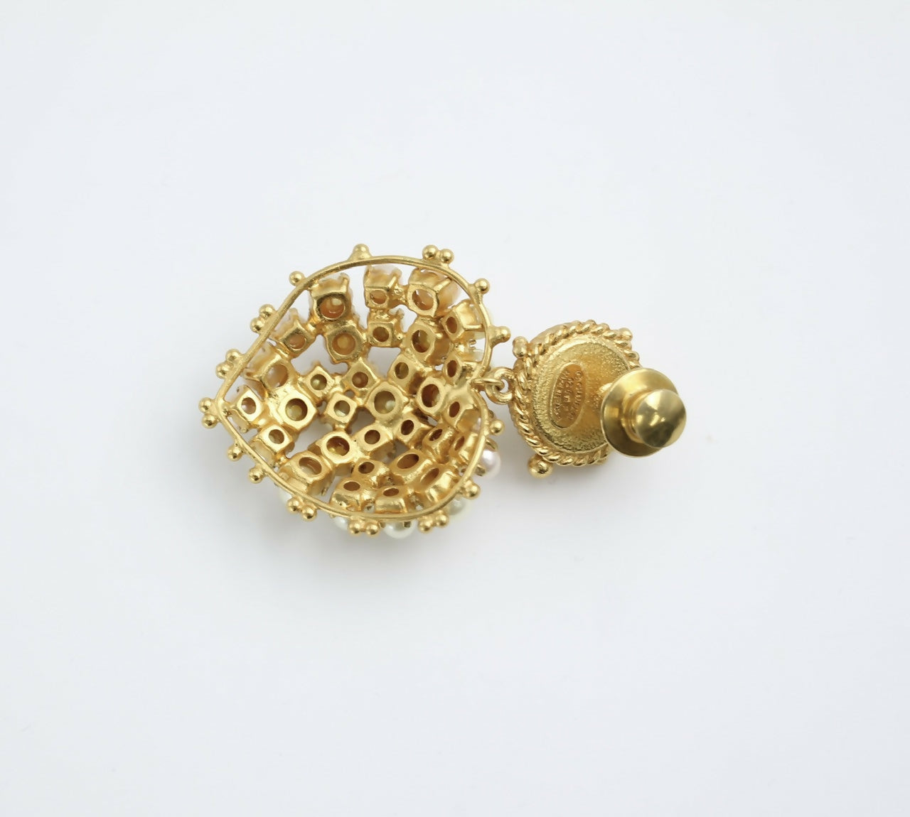 Chanel Vintage 02P Gold-plated & Imitation Pearl Heart-shaped Pendant Brooch