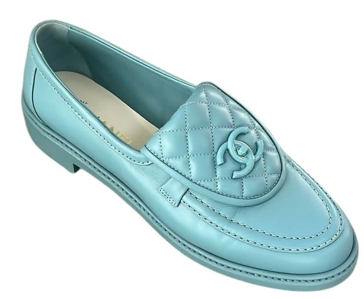 Chanel 23P Baby Blue Leather Quilted CC Turn Lock Loafers EU 41C