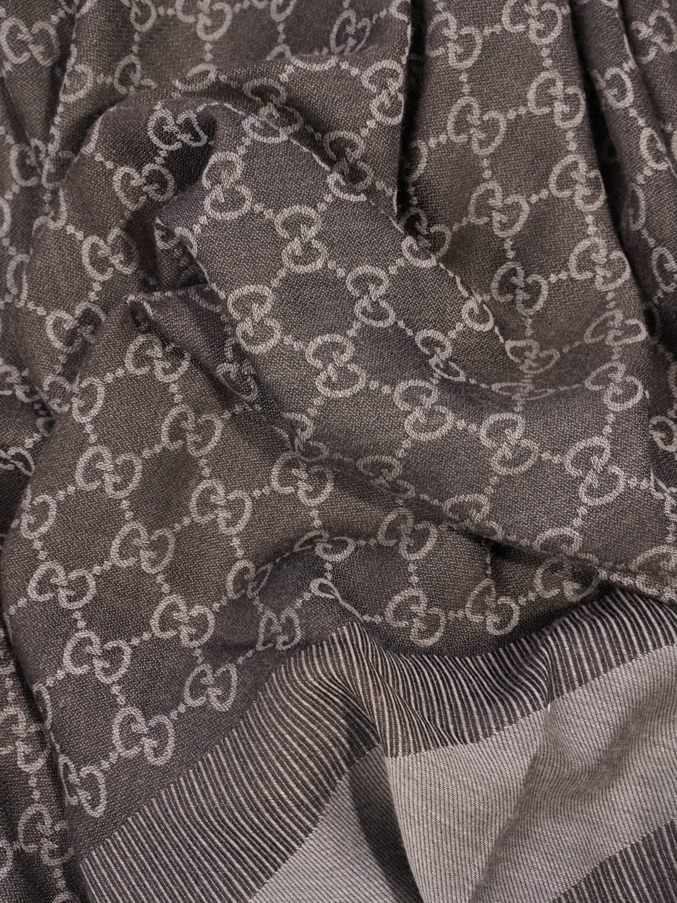 Gucci GG Scarf GG Supreme Wool