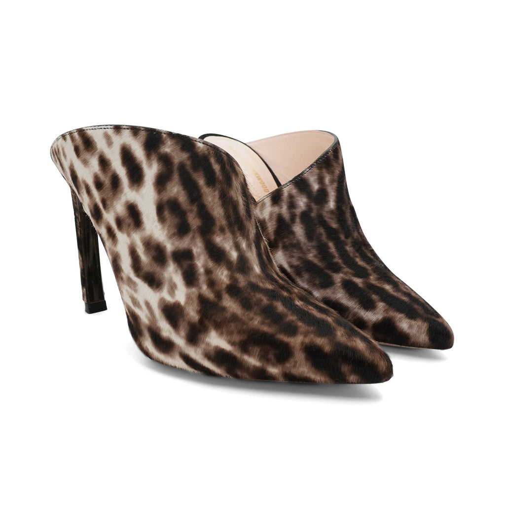 Nicholas Kirkwood 'Mira' Mules - Women's 35