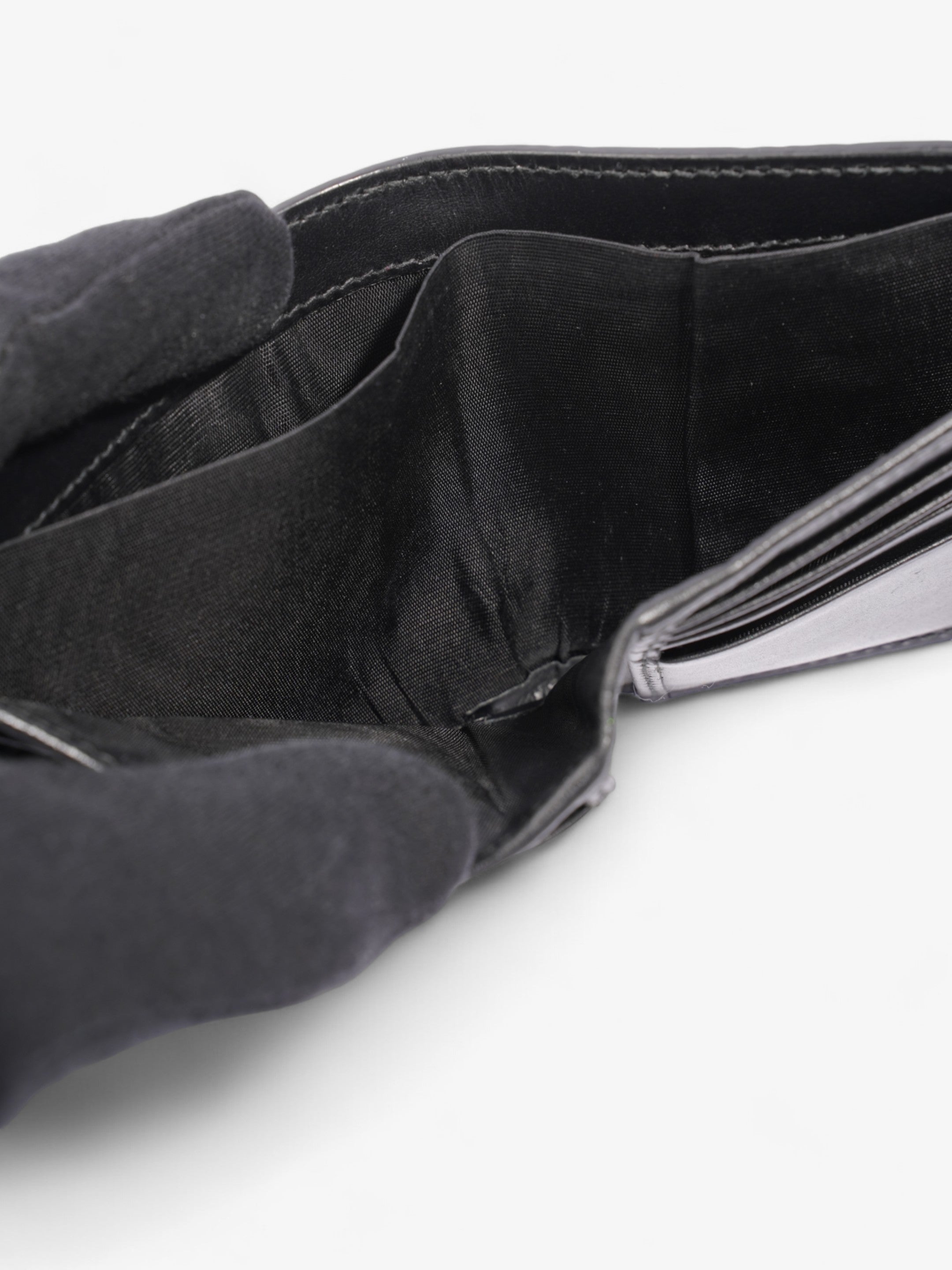 Gucci Signature Wallet Black Leather