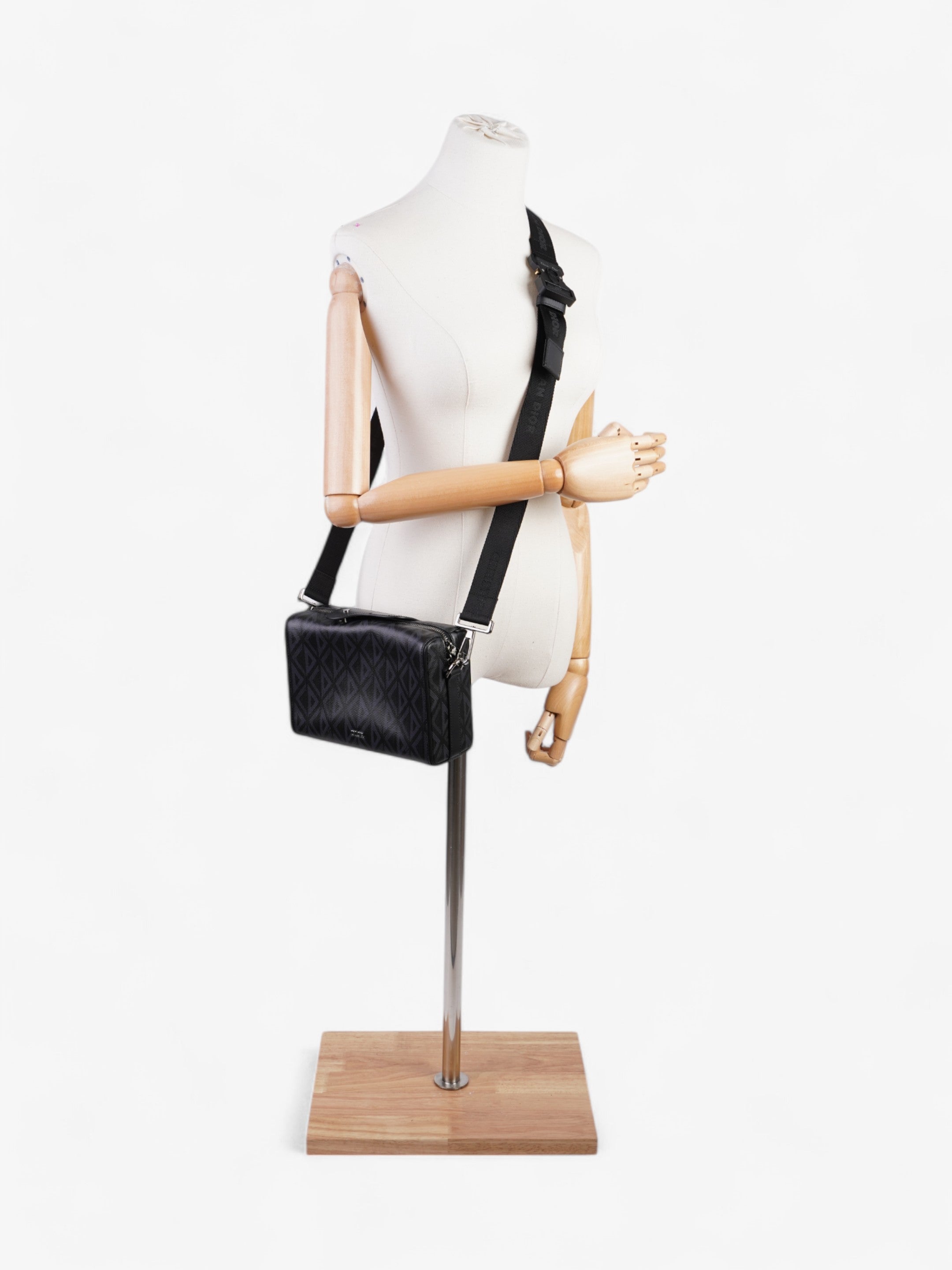 Christian Dior Lingot CD Diamond Bag Black / Navy Blue Canvas