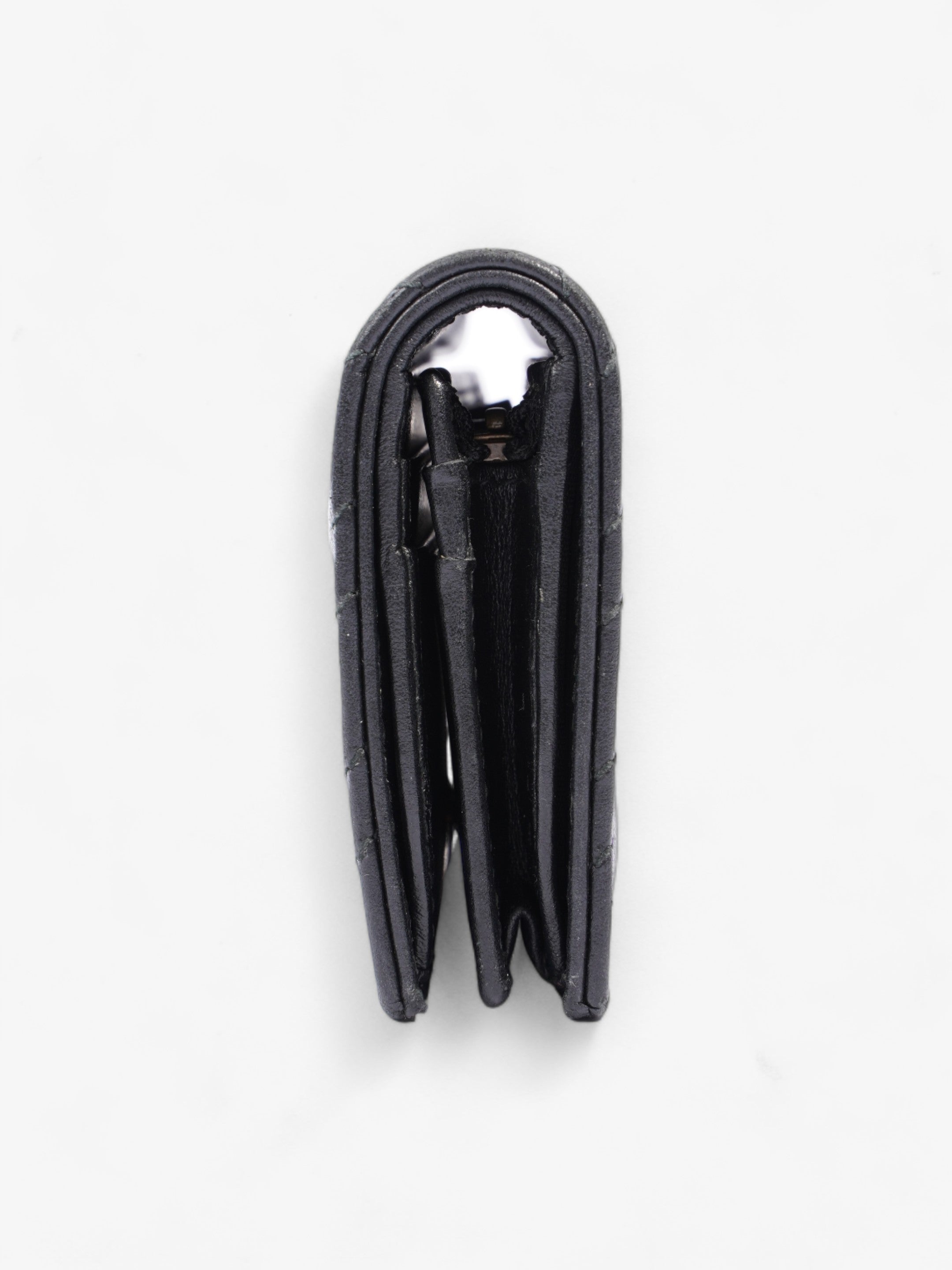 Gucci GG Marmont  Case Wallet Black Matelasse Leather
