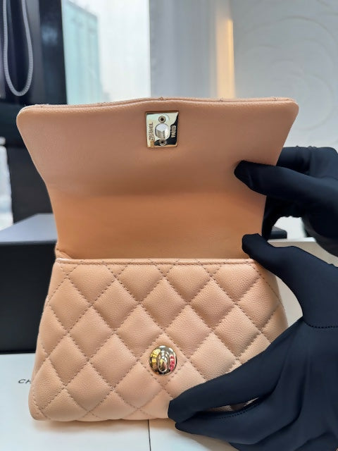 Chanel (21) Coco Handle Mini Flag Bag