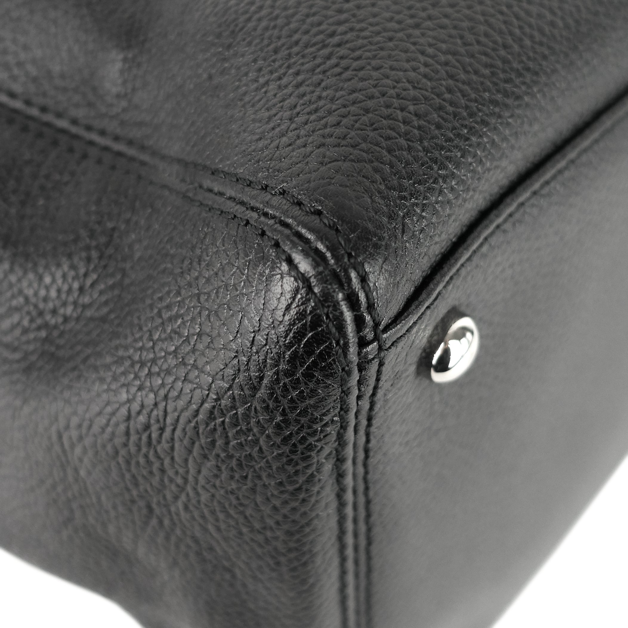 Chanel Chanel Cerf Executive Caviar Leather Tote Bag