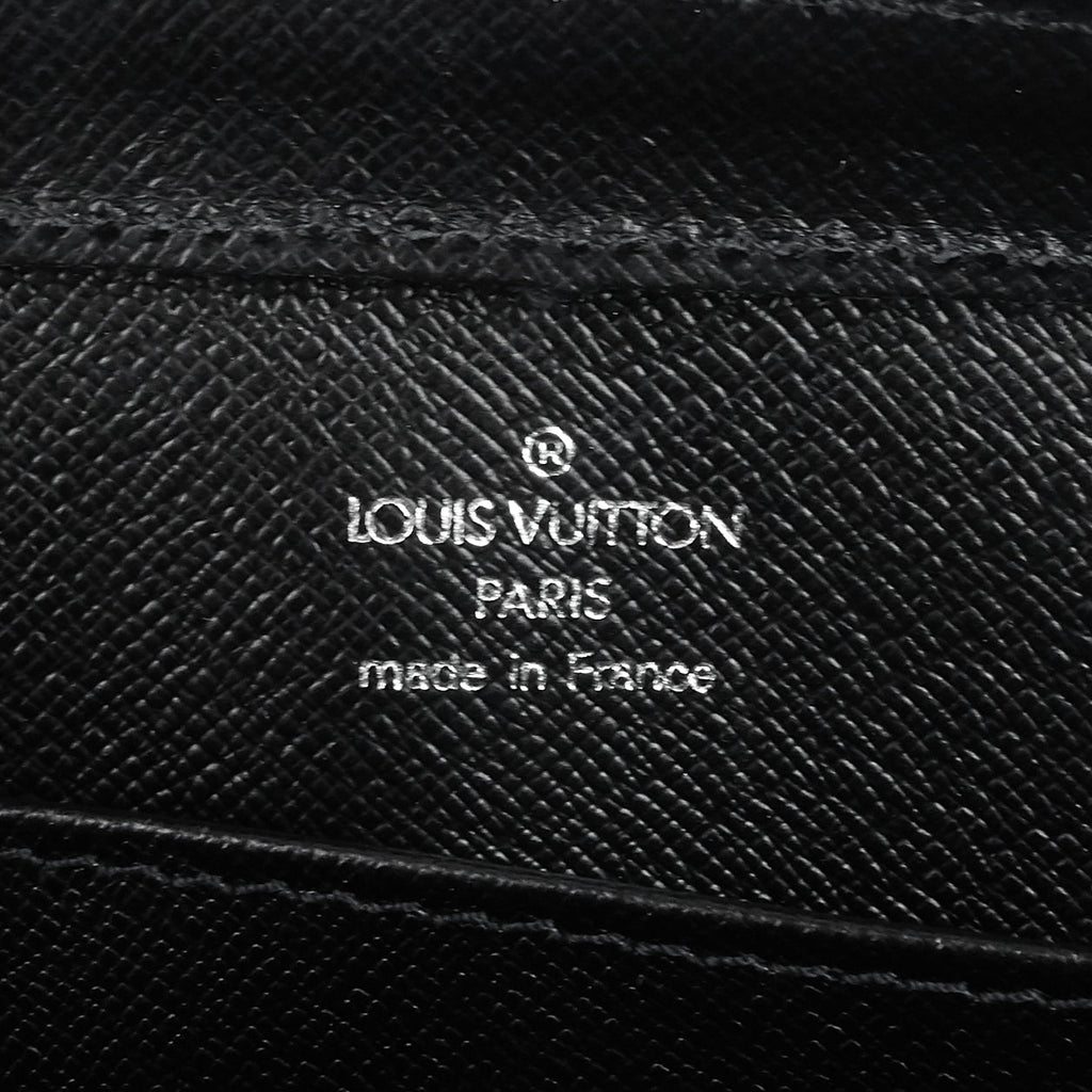 Louis Vuitto Bakail Taiga Leather Clutch Bag