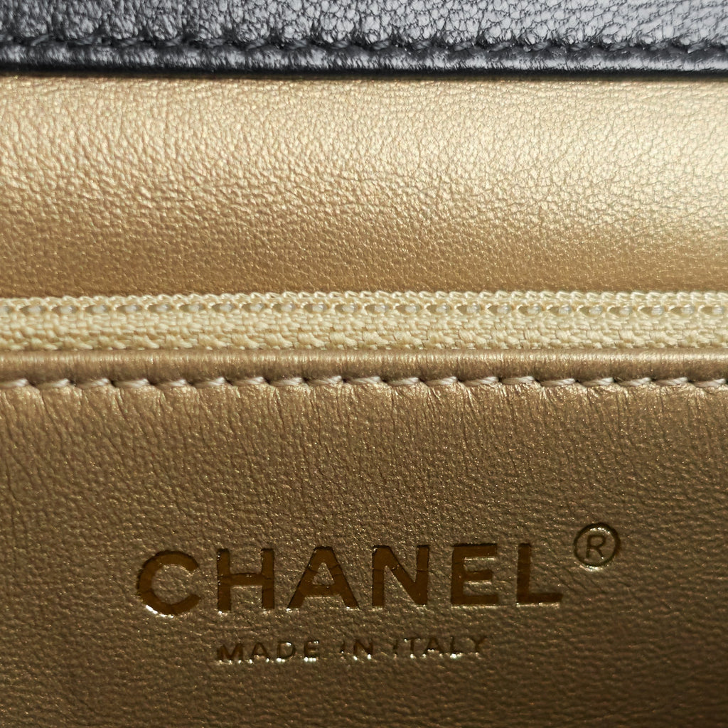 Chanel Chic Pearls Mini Lambskin Leather Bag