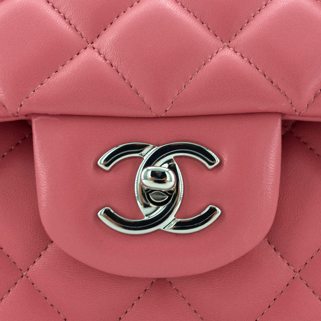 Chanel Classic Jumbo Double Flap Lambskin Leather Bag