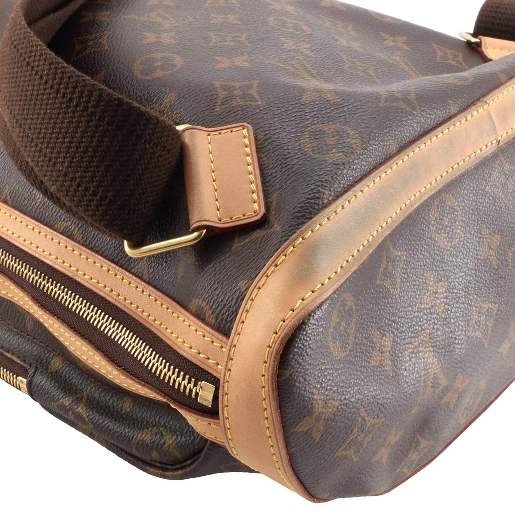 Louis Vuitto Bosphore Monogram Canvas Backpack Bag