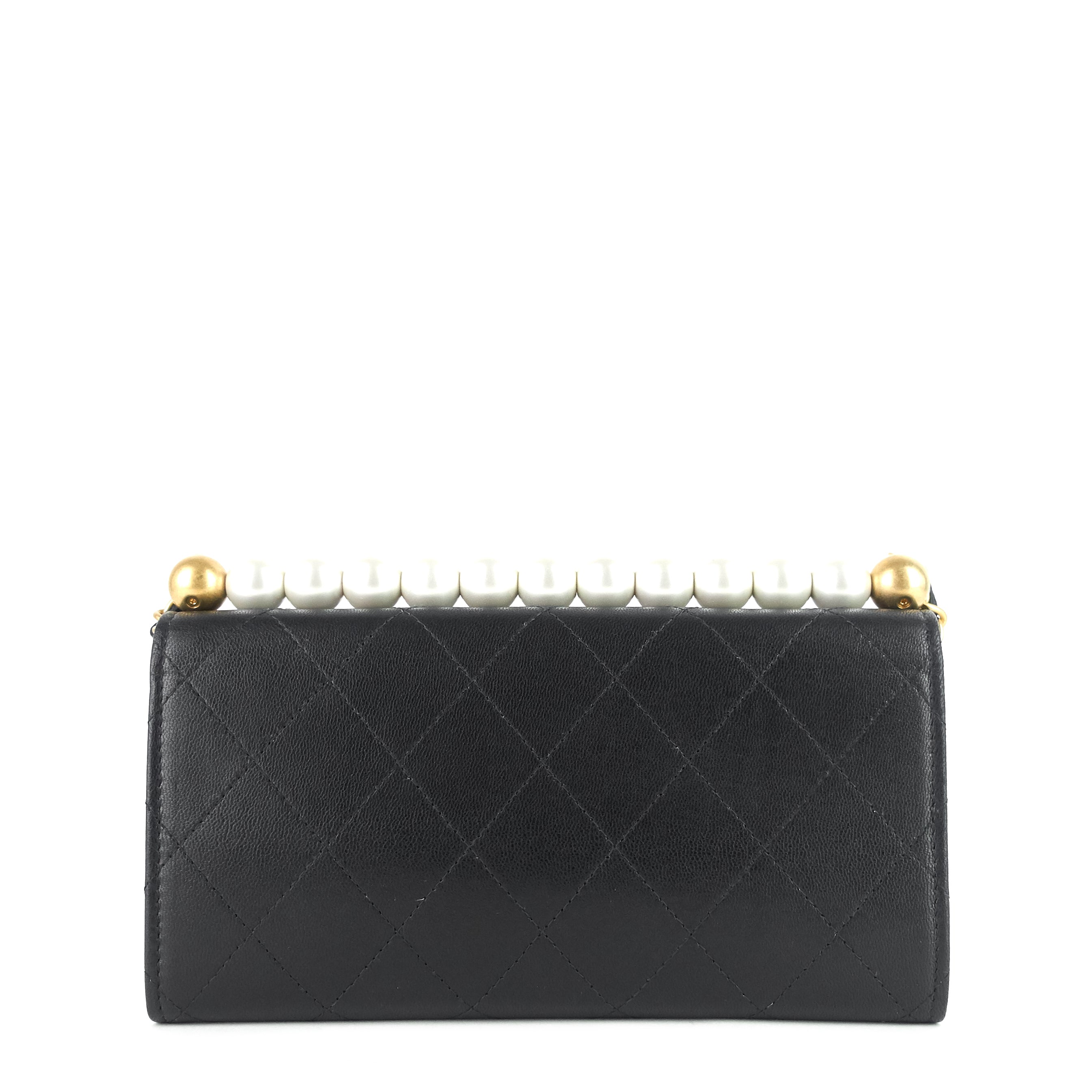Chanel Chic Pearls Flap Goatskin Leather Clutch with Chain Bag