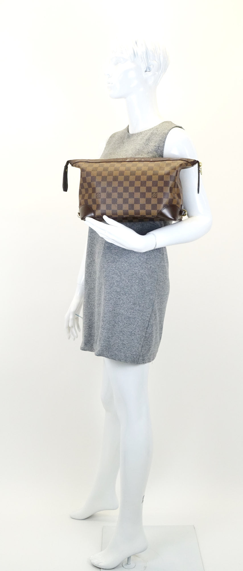 Louis Vuitto Trousse Vaslav Damier Ebene Canvas Clutch Bag