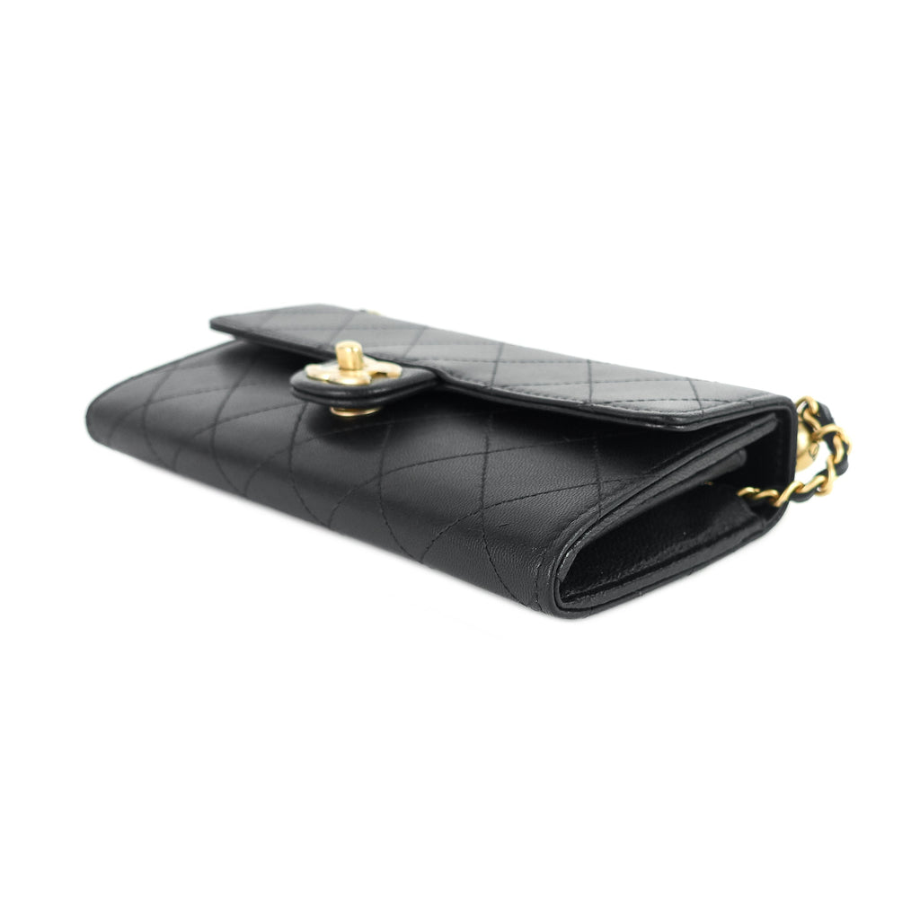 Chanel Chic Pearls Flap Goatskin Leather Clutch with Chain Bag