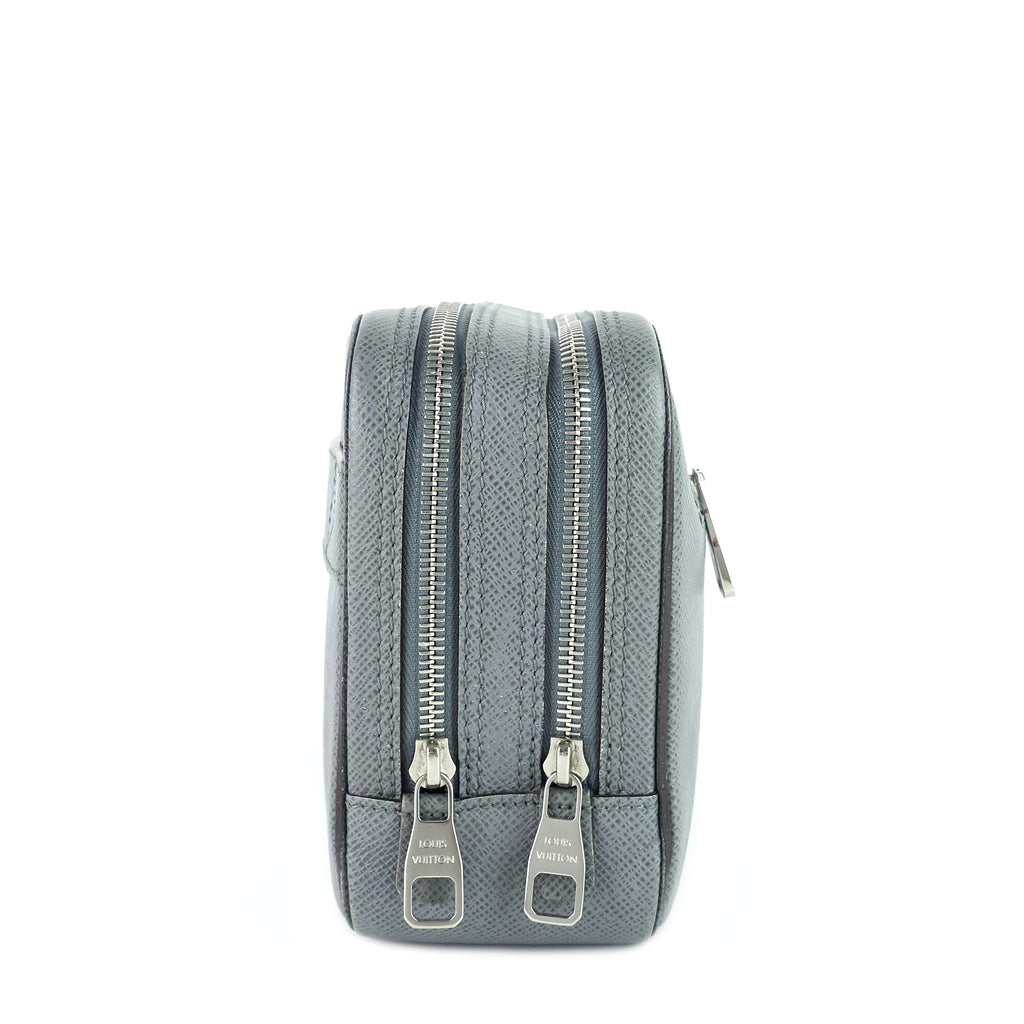 Louis Vuitto Pavel Taiga Leather Clutch Bag