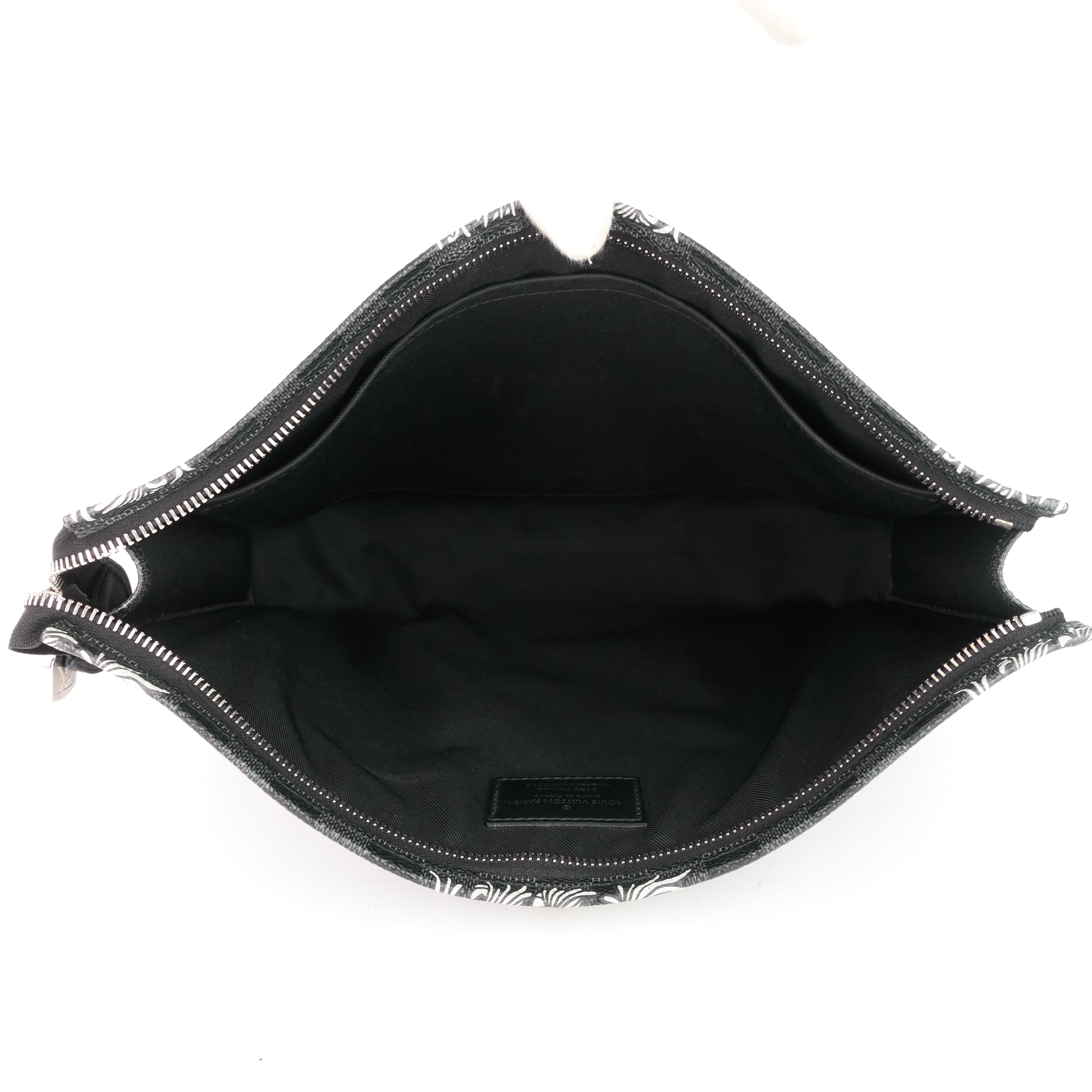 Louis Vuitto Pochette Voyage Rope Damier Graphite Canvas Clutch Bag