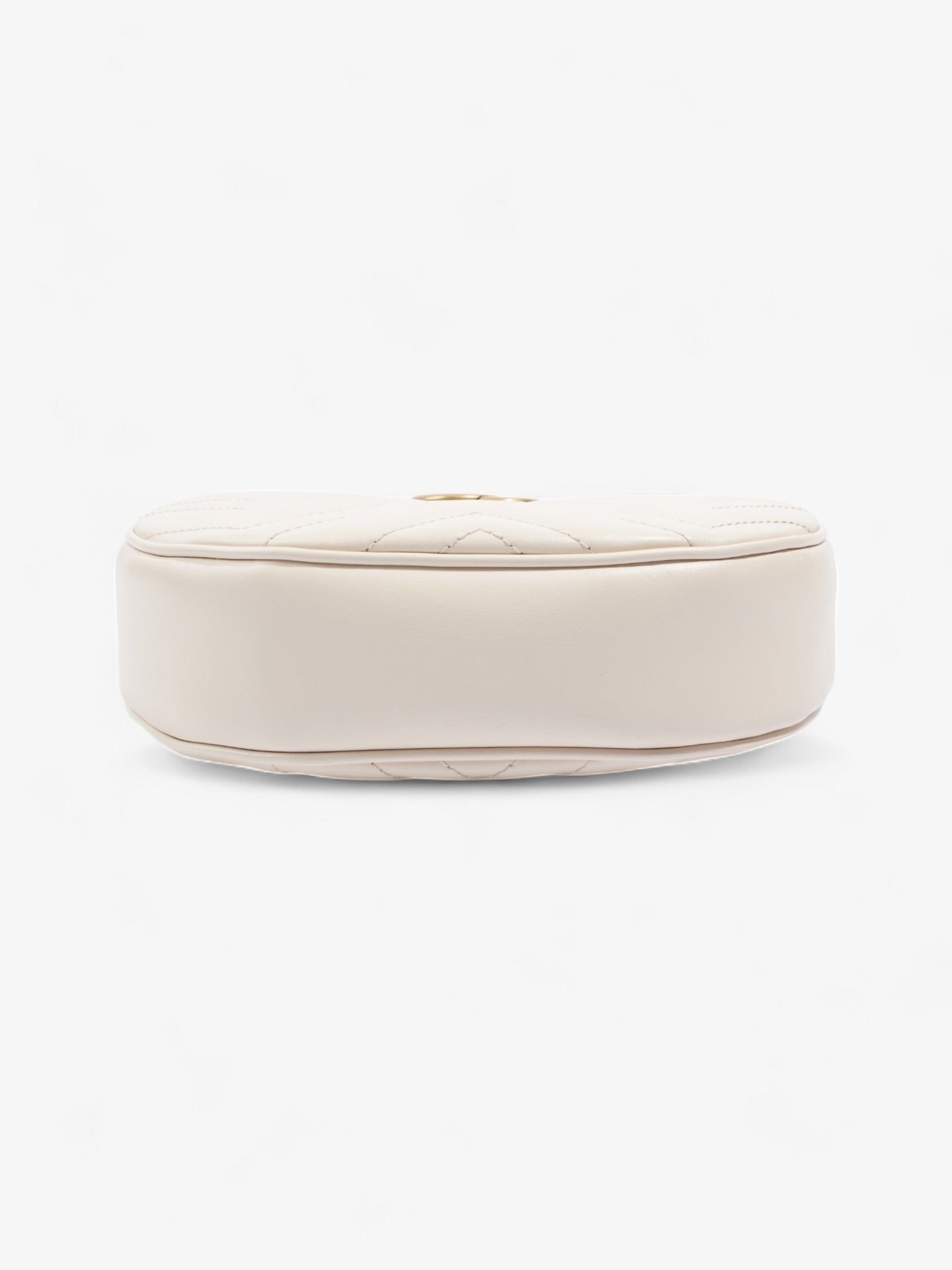 Gucci GG Marmont Shoulder Bag White Matelasse Leather Mini
