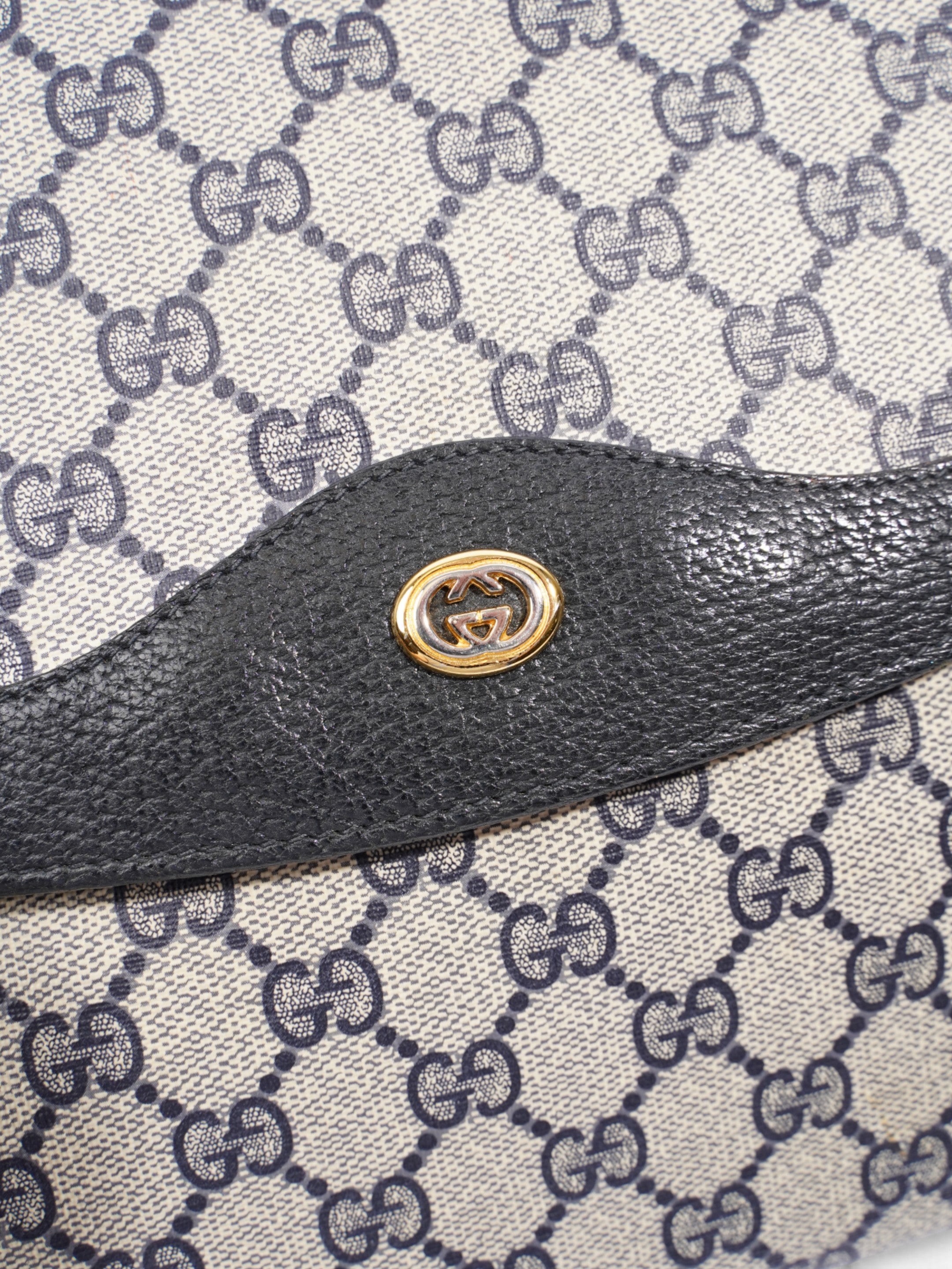Gucci GG Clutch Black / GG Supreme Canvas