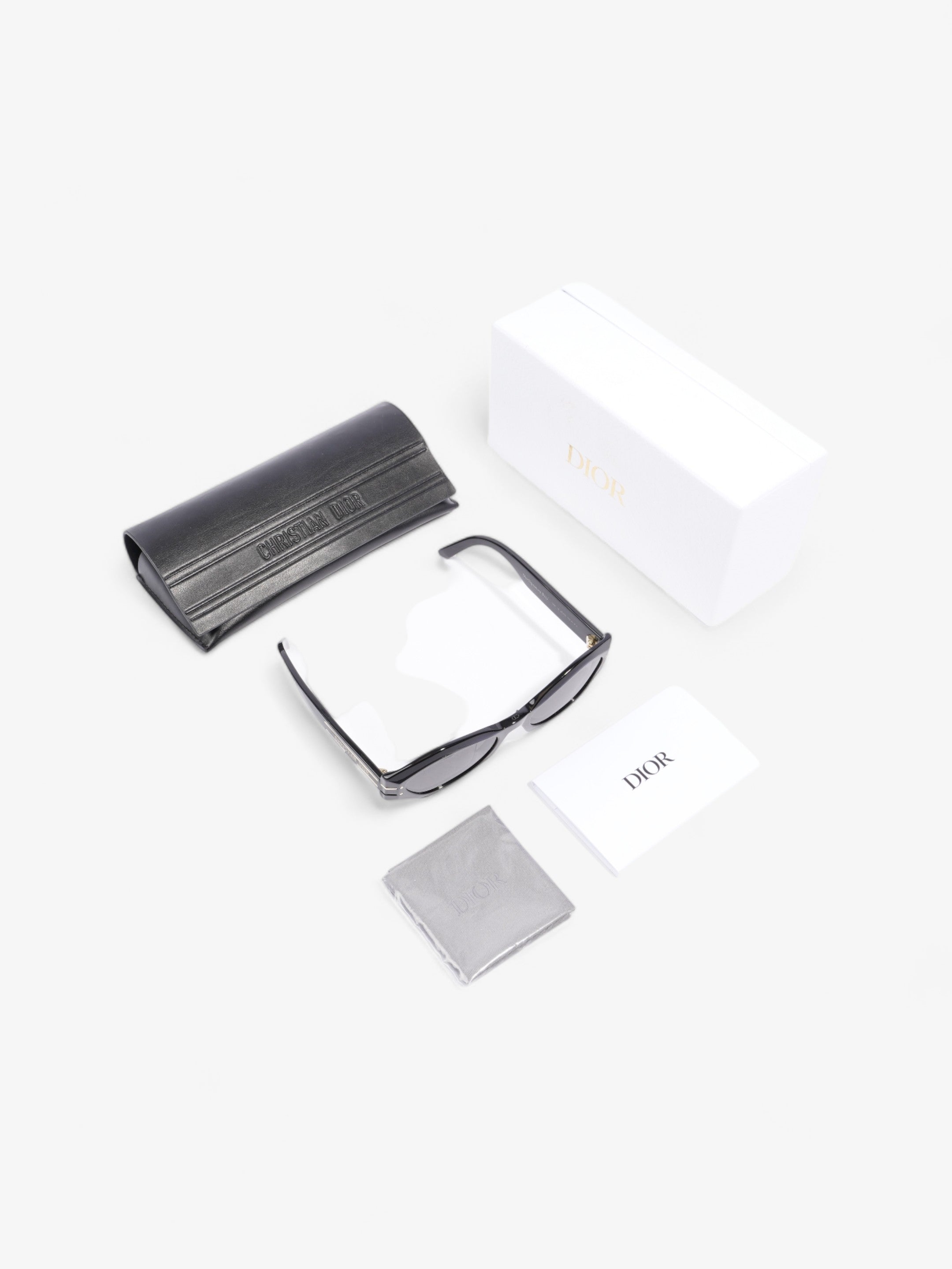 Christian Dior DiorSignature Black Acetate 135mm