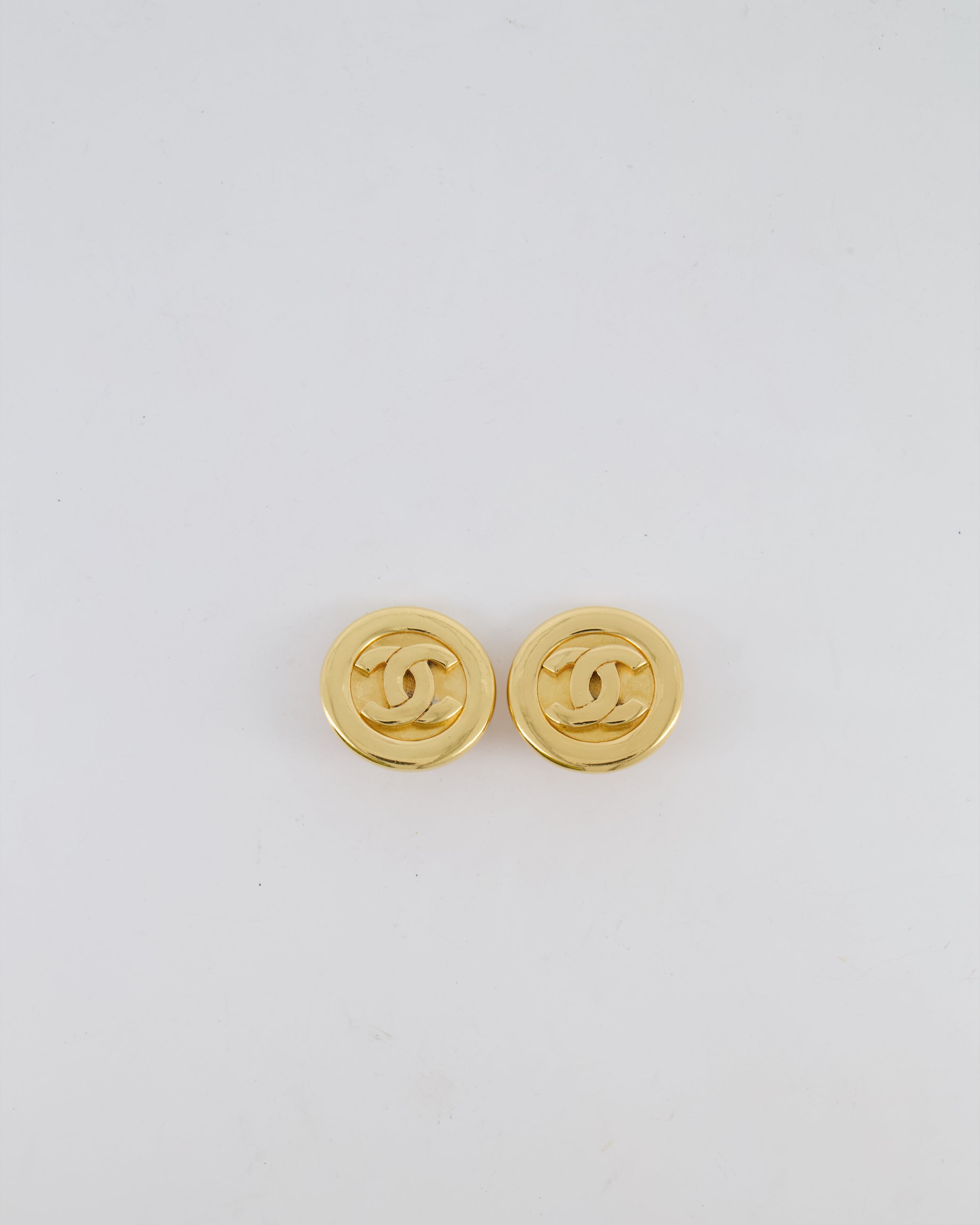 Chanel Vintage Gold Classic Round Clip-On Earrings with Gold CC Logo