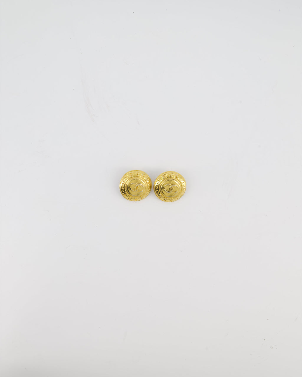 Chanel Vintage Gold Classic Round Clip-On Earrings with Gold CC Logo