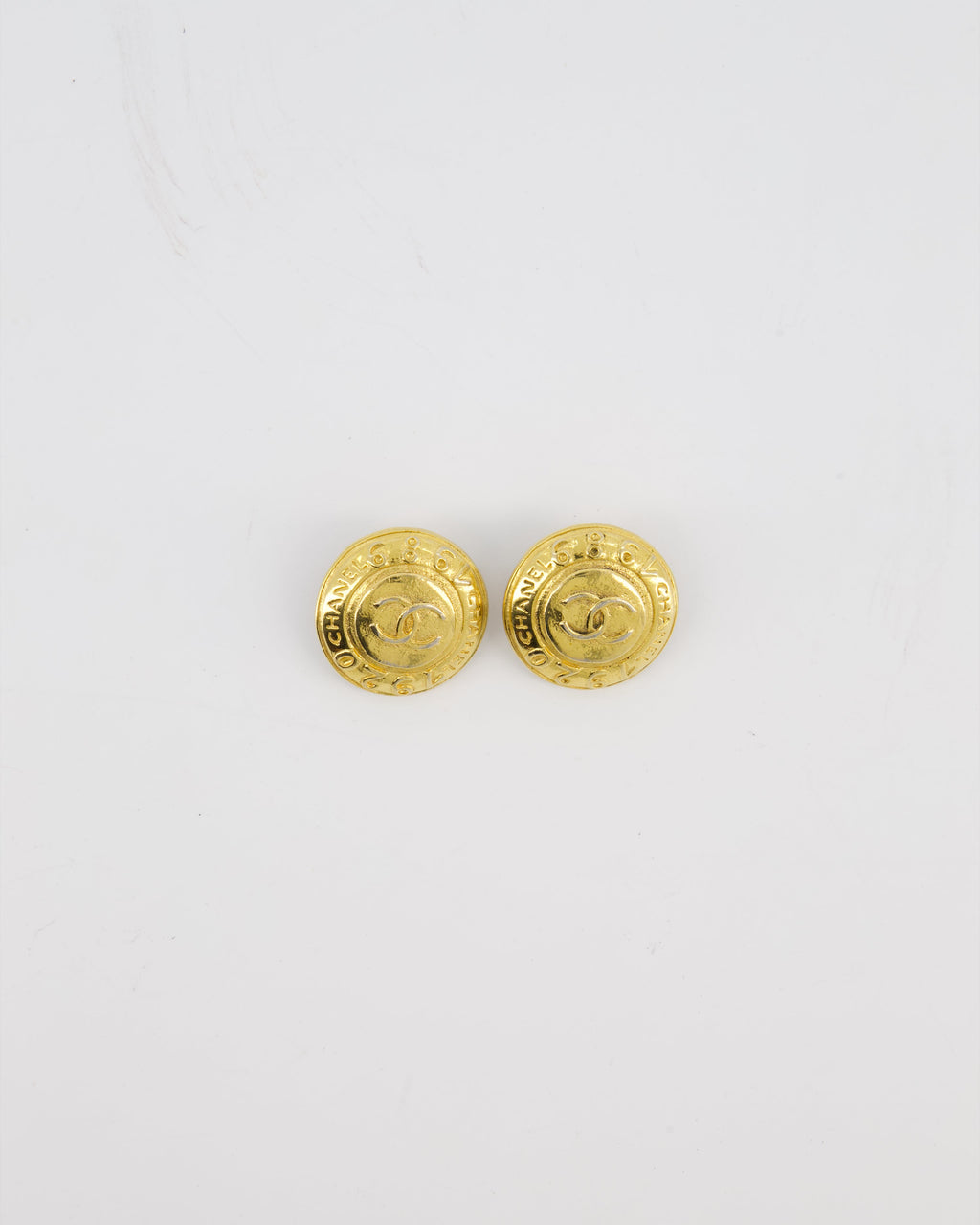 Chanel Vintage Gold Classic Round Clip-On Earrings with Gold CC Logo