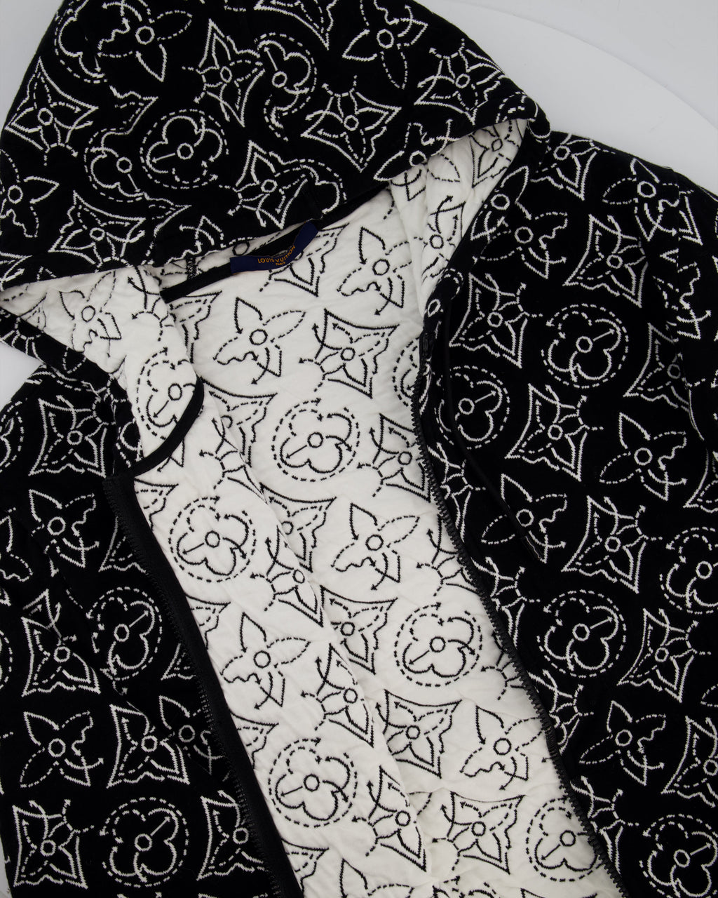Louis Vuitton x NBA Mens Strategic Flowers Black and White Quilted Hoodie Size XXL (UK 46)