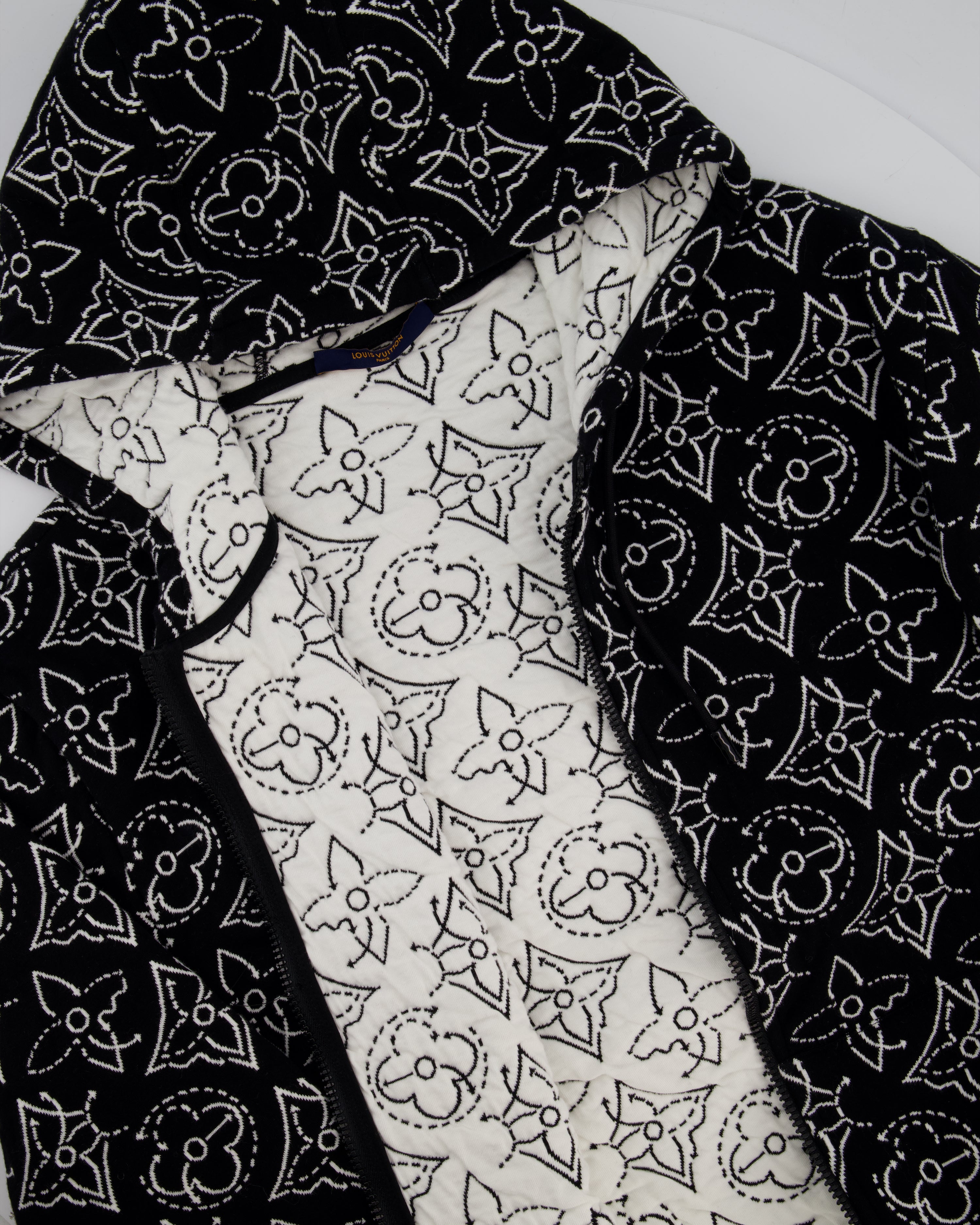 Louis Vuitton x NBA Mens Strategic Flowers Black and White Quilted Hoodie Size XXL (UK 46)