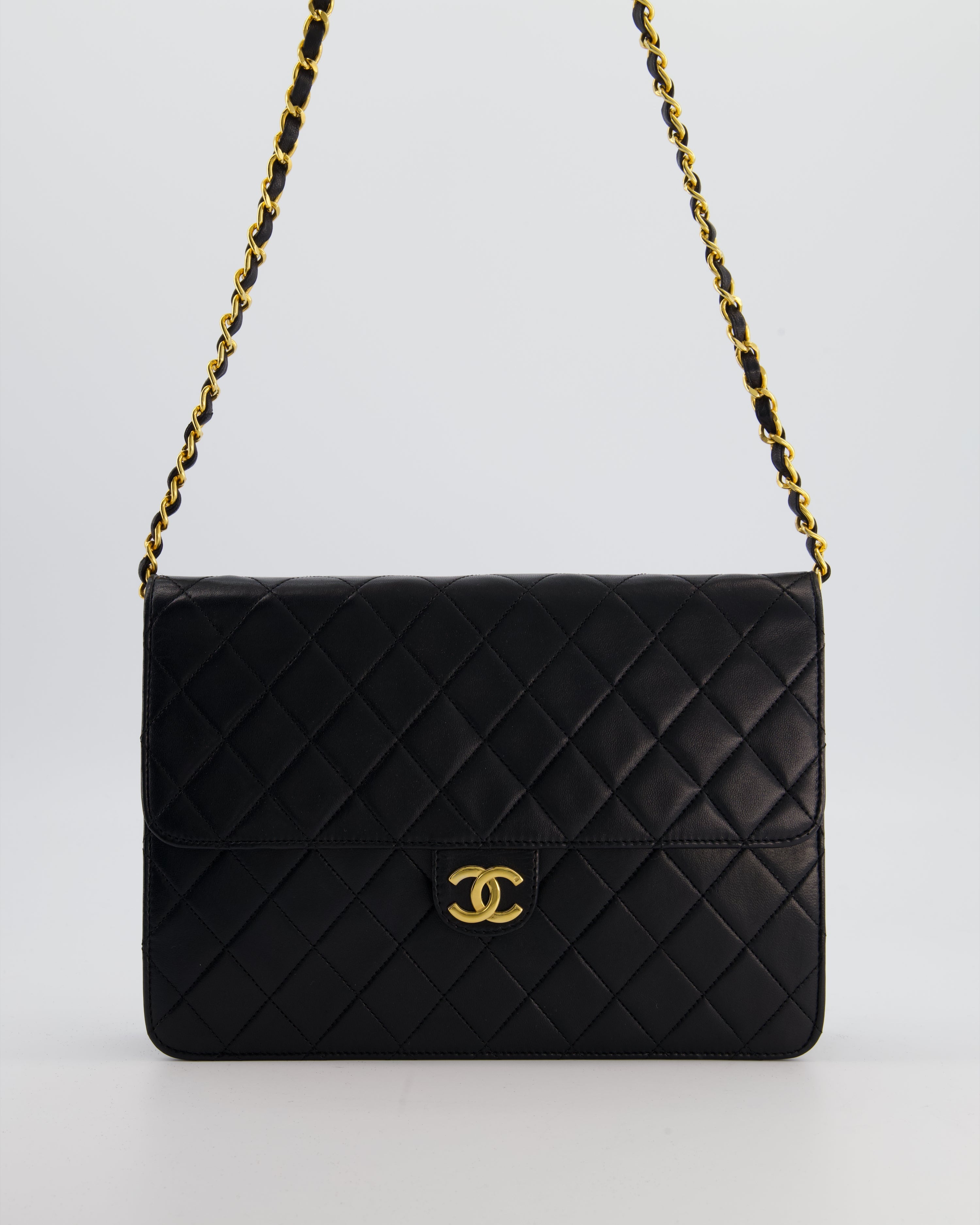 Chanel Black Vintage Classic Flap Bag in Lambskin Leather with Gold Hardware