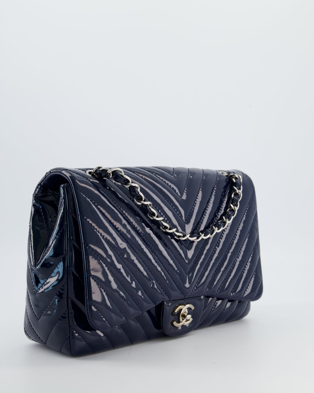 *FIRE PRICE* Chanel Navy Jumbo Classic Single Flap Bag in Chevron Patent Leather with Silver Hardware RRP £9,540