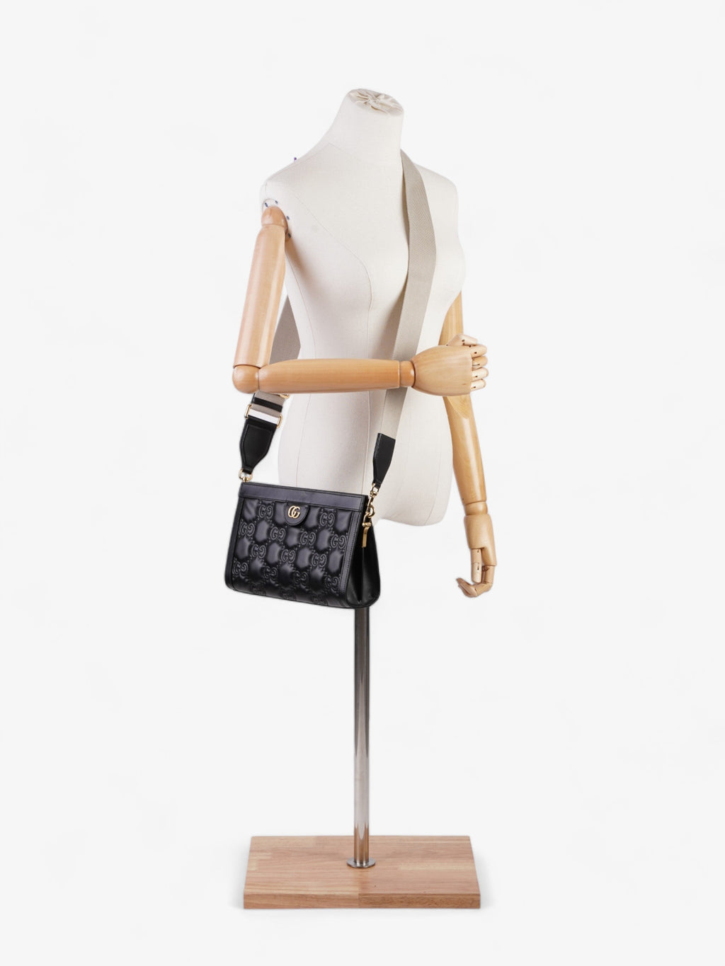 Gucci GG Small Shoulder Bag Black Matelasse Leather