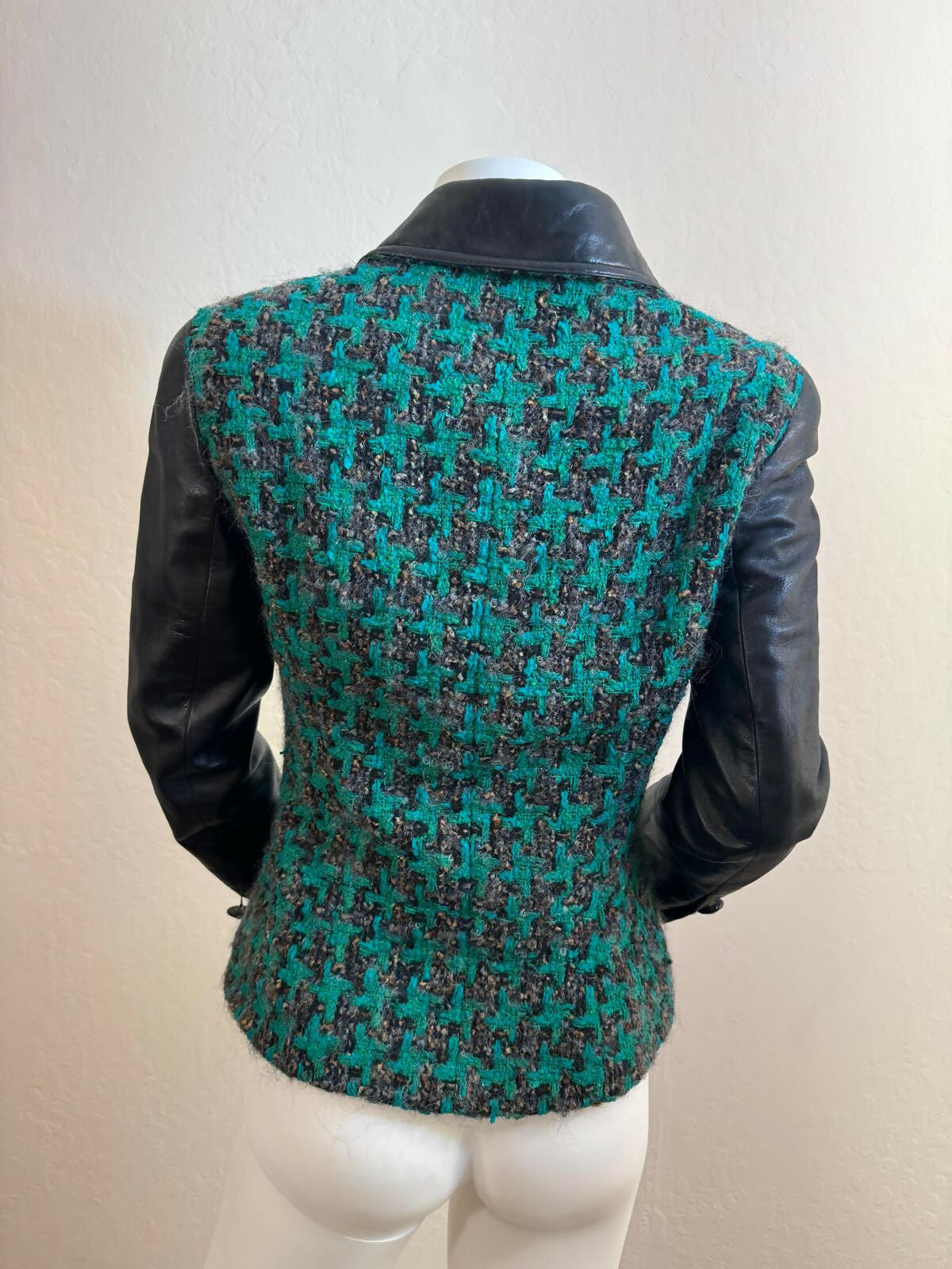CHANEL VINTAGE 1992 HOUNDSTOOTH TWEED LEATHER JACKET