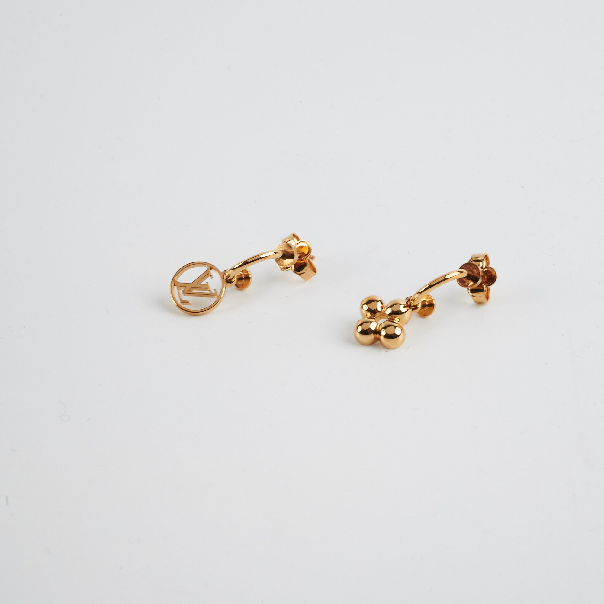 Louis Vuitton Earrings Drop (Costume Jewellery)