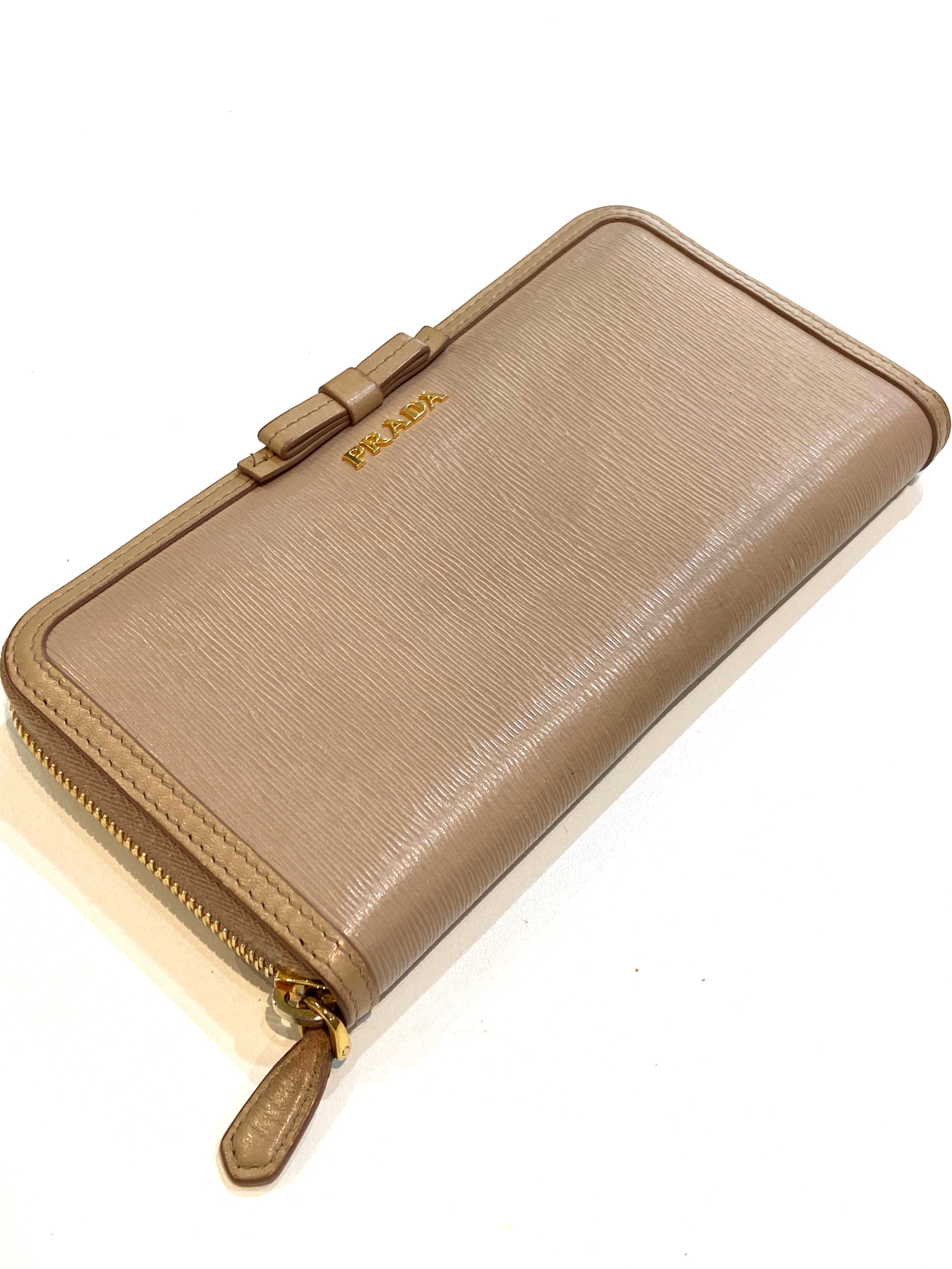 PRADA VITELLO MOVE LEATHER CONTINENTAL WALLET